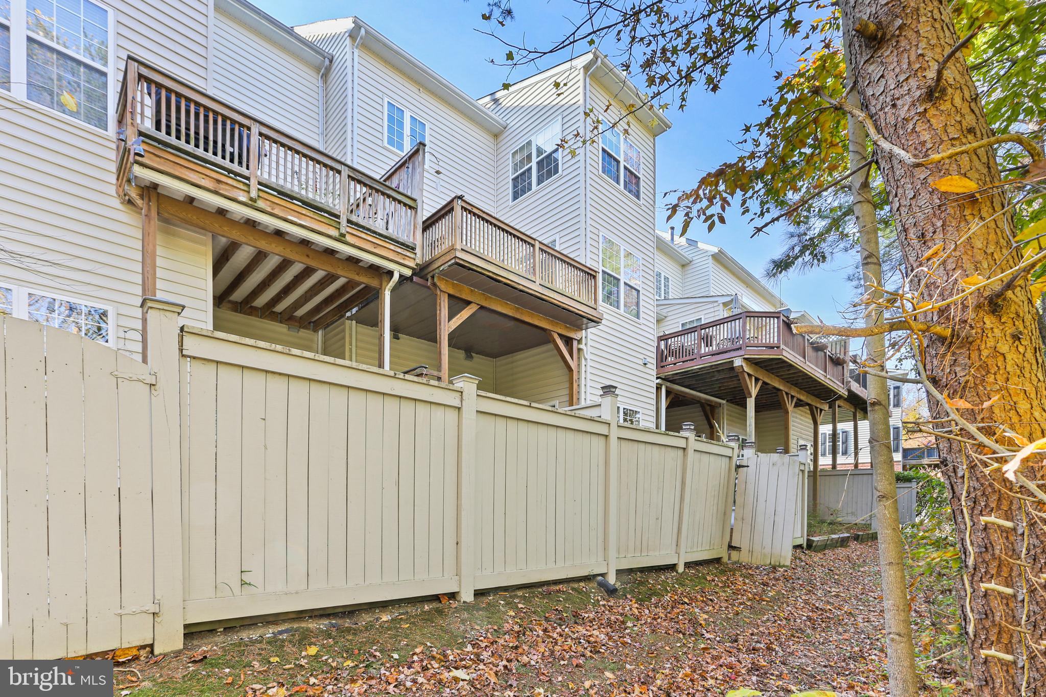 SOUTH RIVER COLONY - Residential