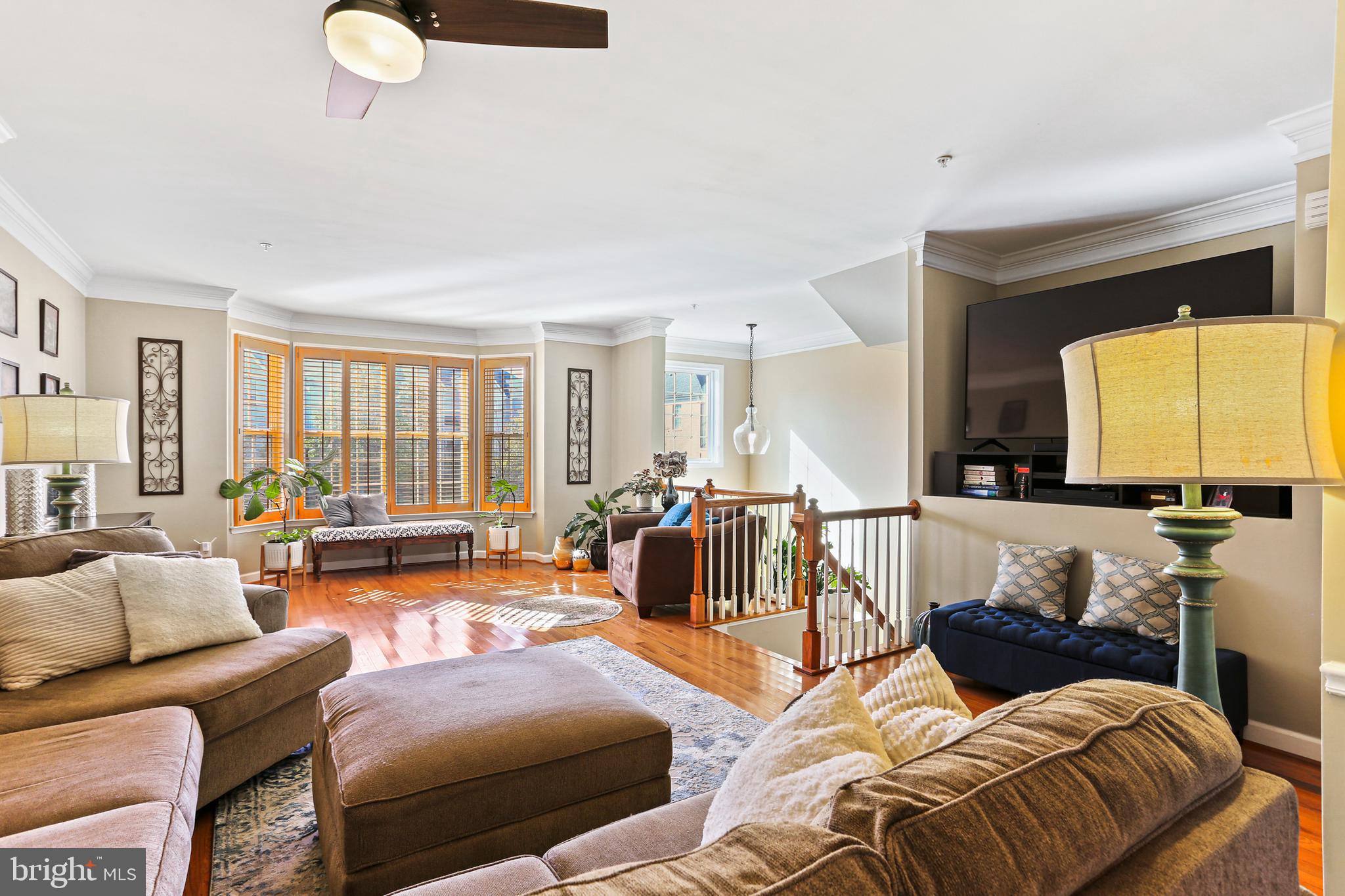 SOUTH RIVER COLONY - Residential