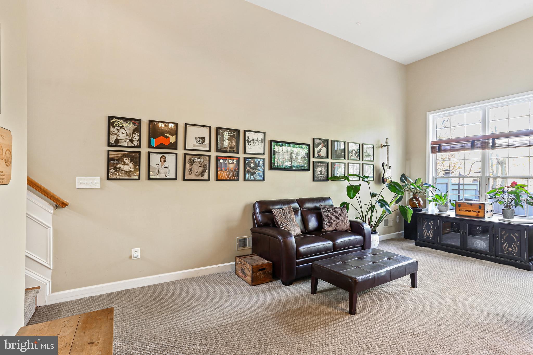 SOUTH RIVER COLONY - Residential