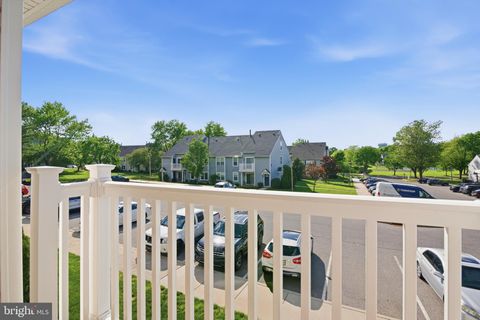 Tiny photo for 320 Surrey Court, SEWELL, NJ 08080 (MLS # NJGL2072742)