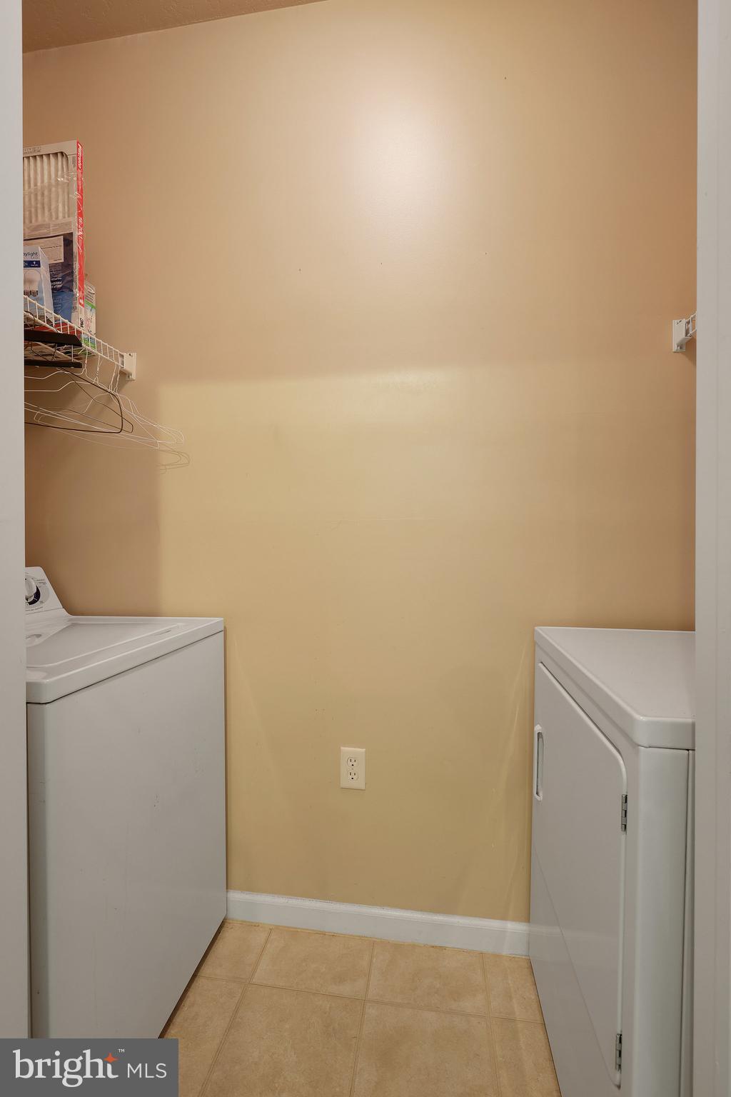 WESTCHESTER AT STRATFORD - Residential Lease