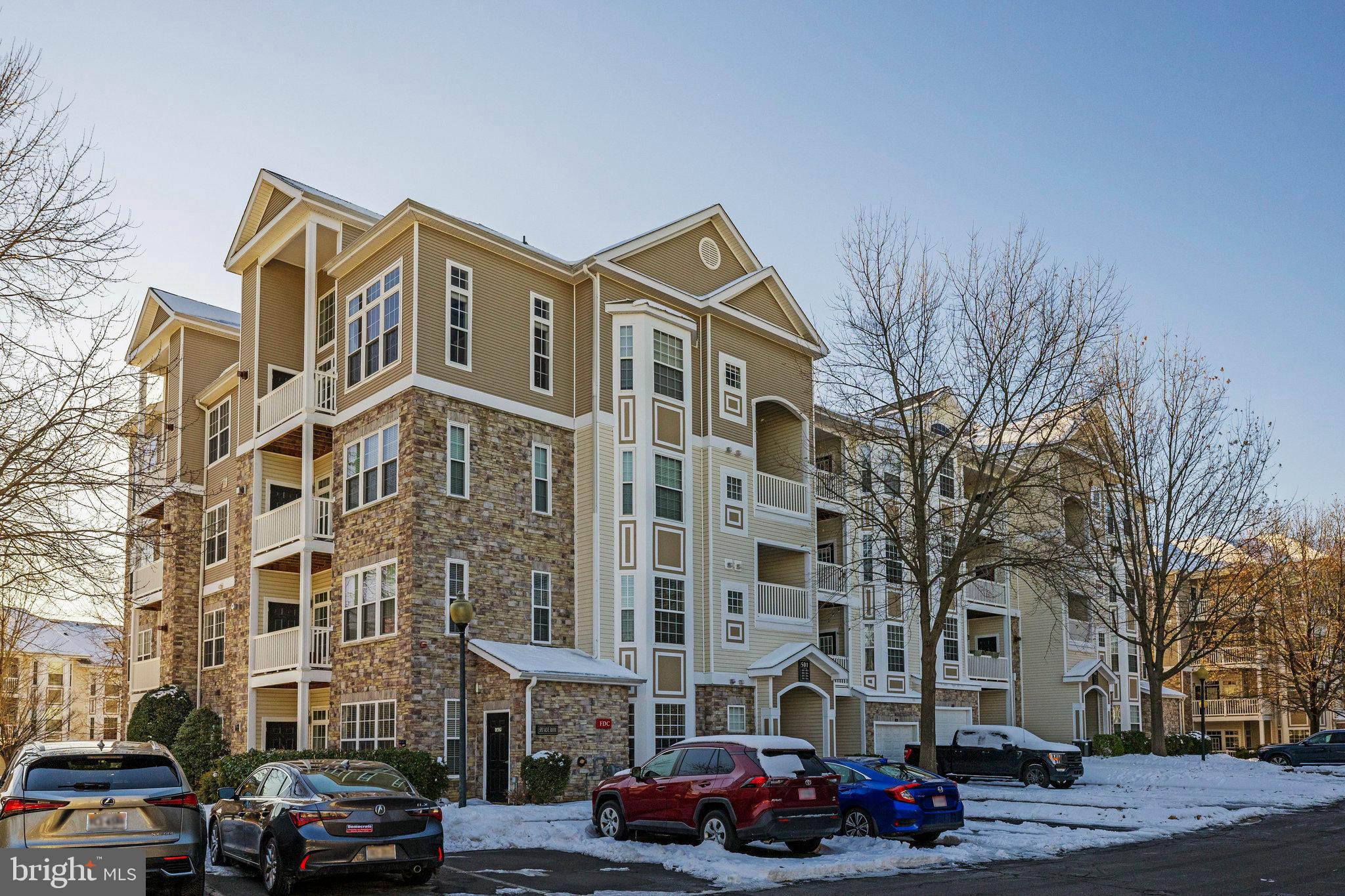 WESTCHESTER AT STRATFORD - Residential Lease