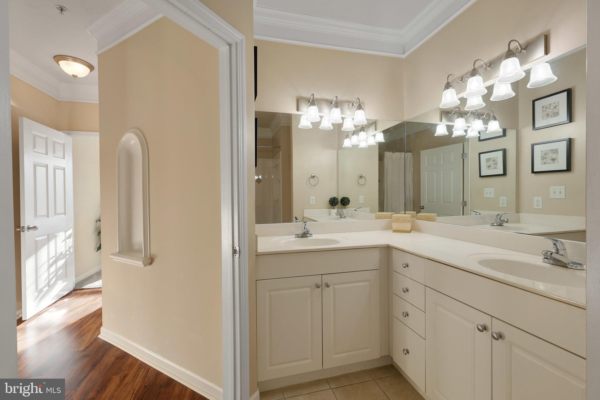 WESTCHESTER AT STRATFORD - Residential Lease