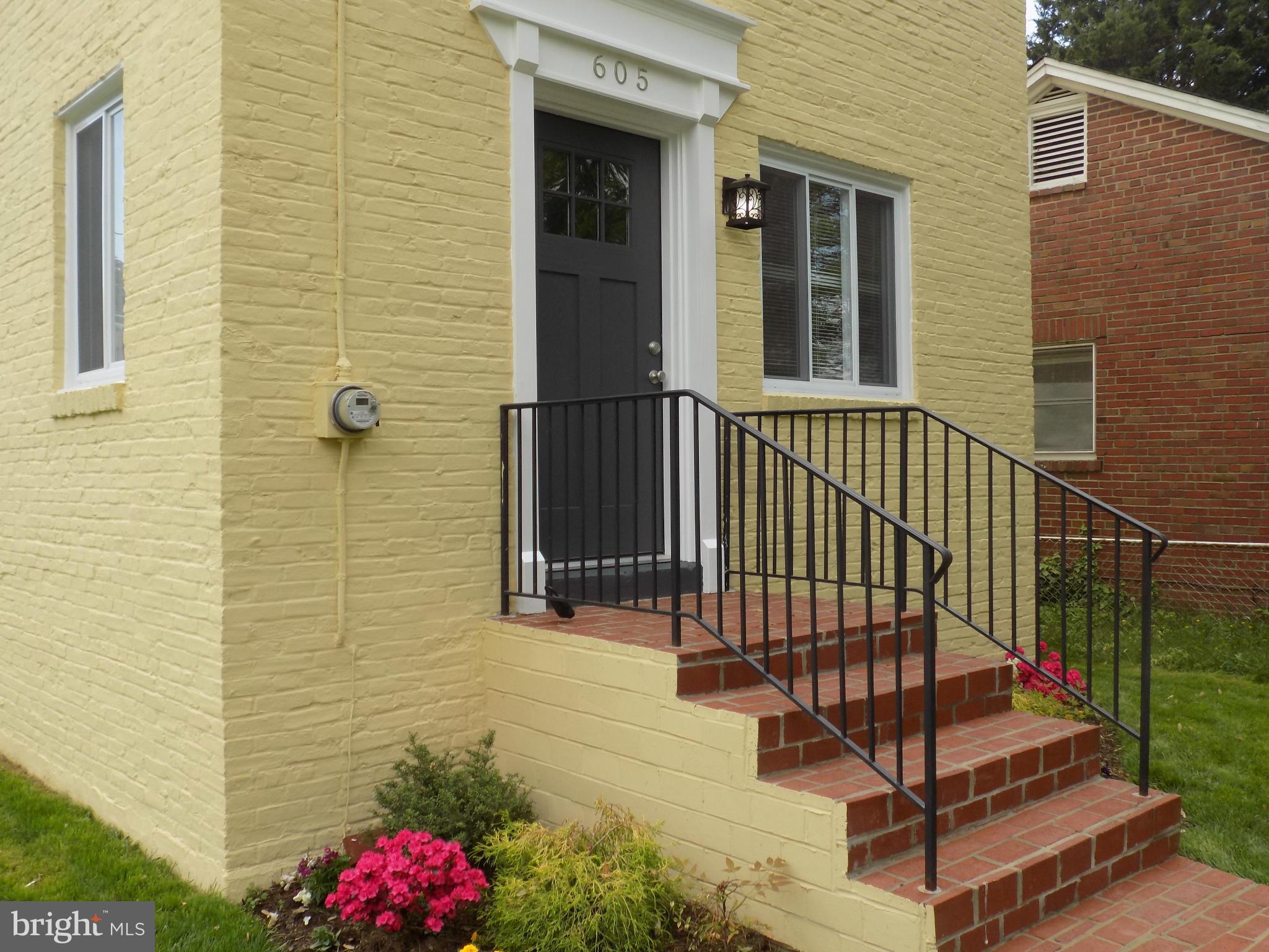 PARKER GRAY - Residential