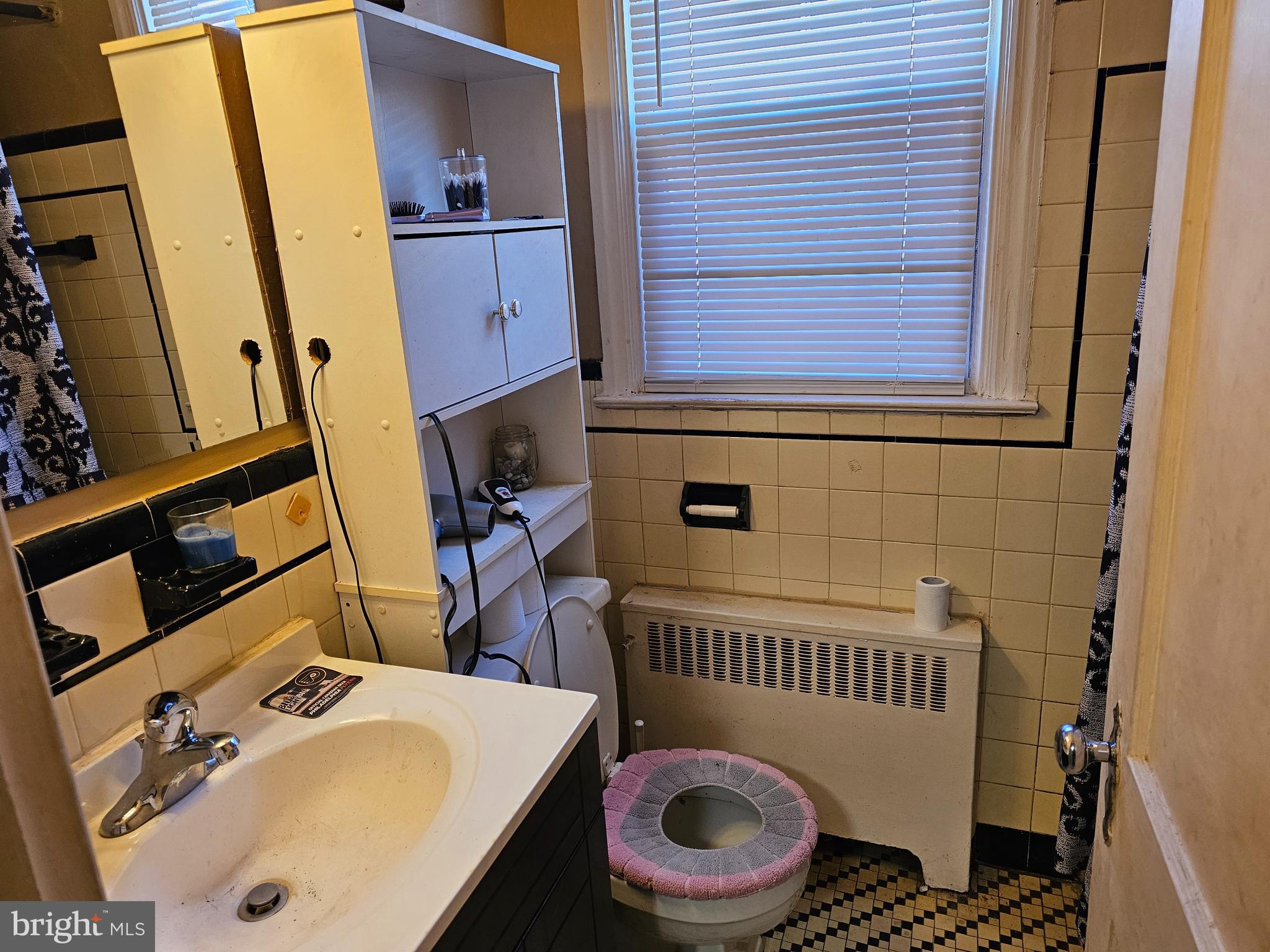 DREXEL PARK GARDEN - Residential Income