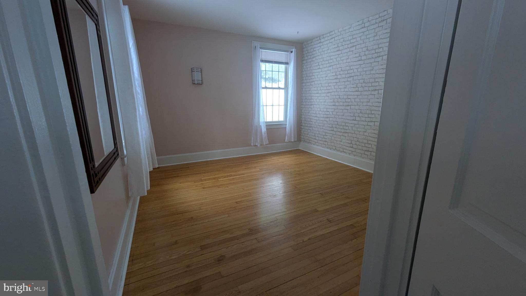 BOWLING GREEN - Residential