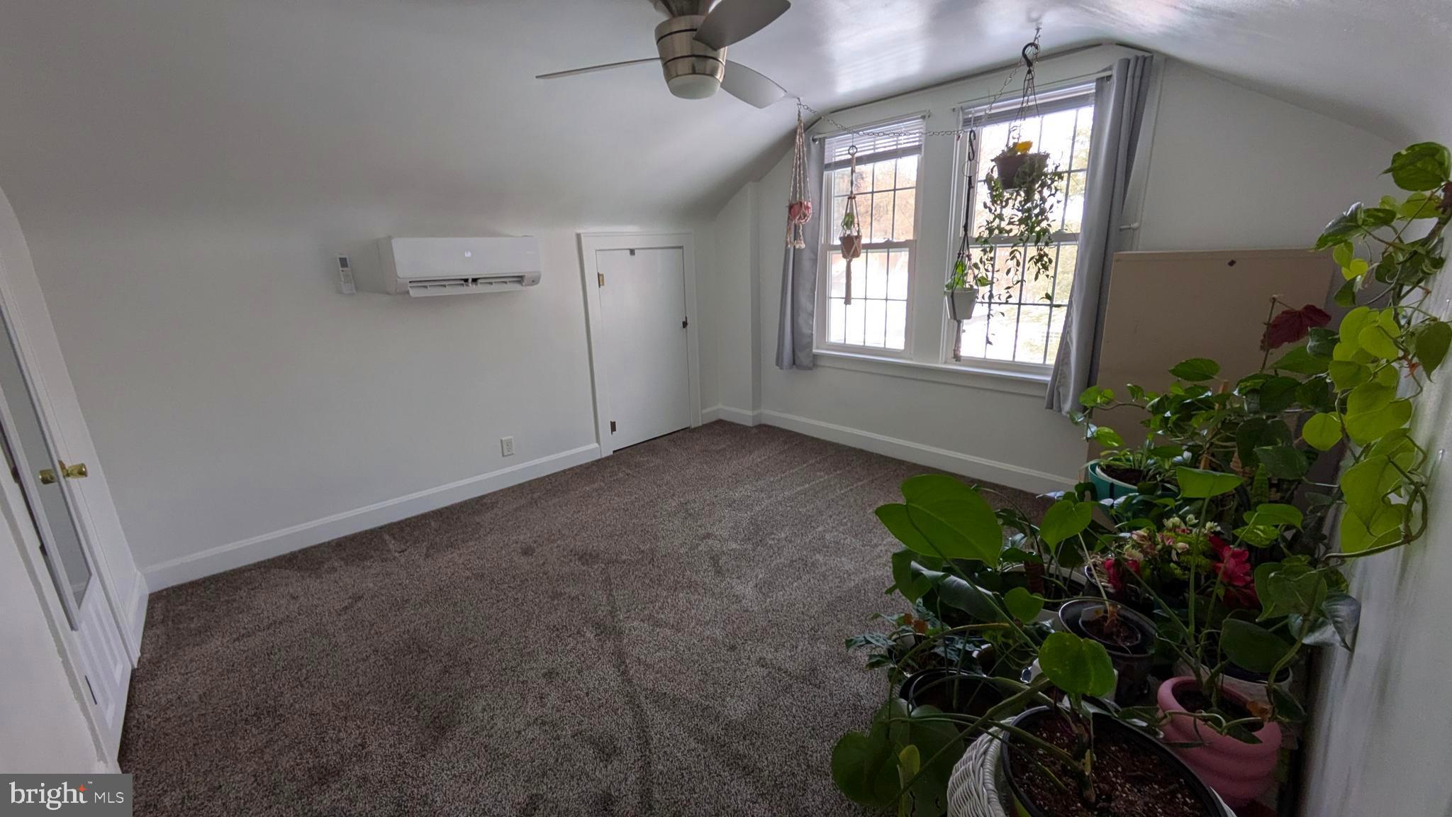 BOWLING GREEN - Residential