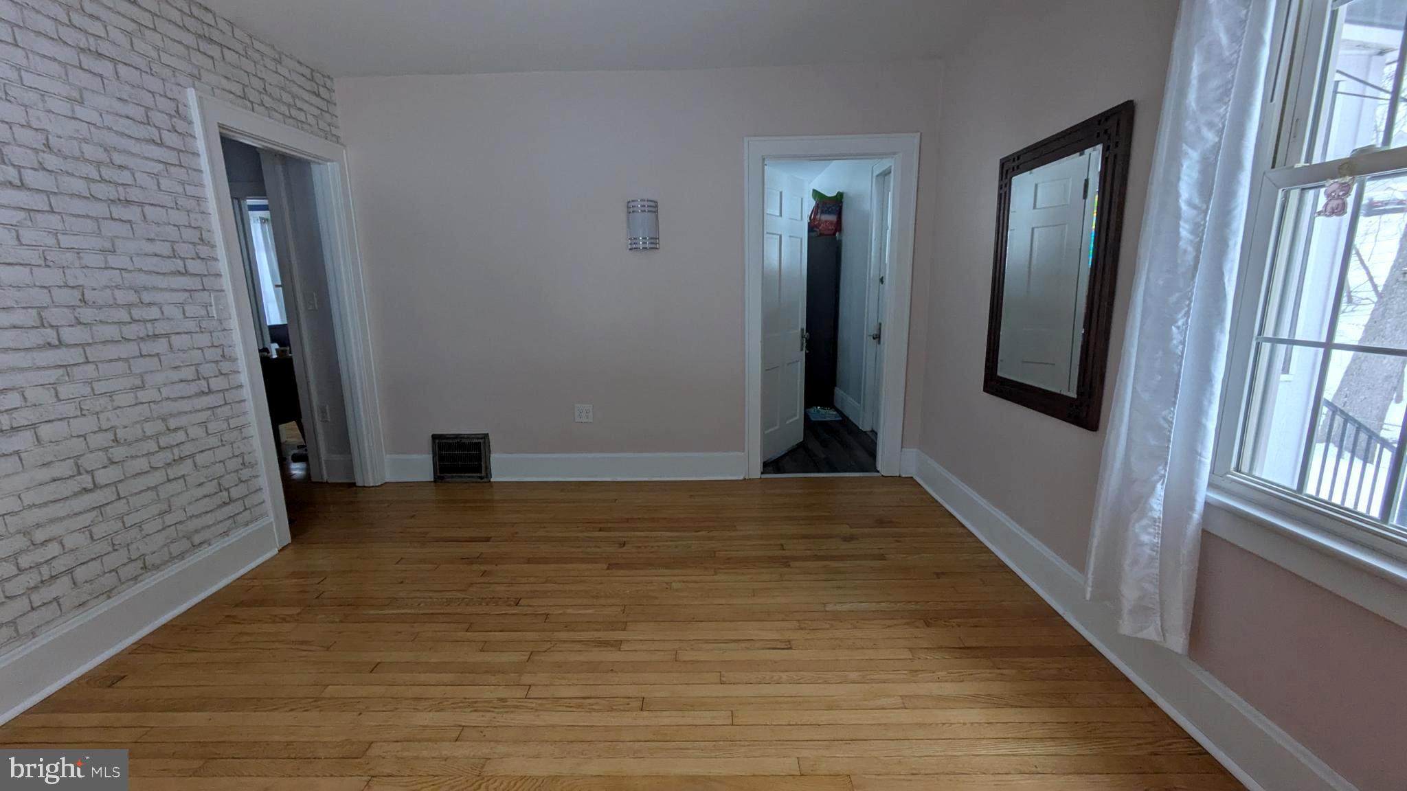 BOWLING GREEN - Residential