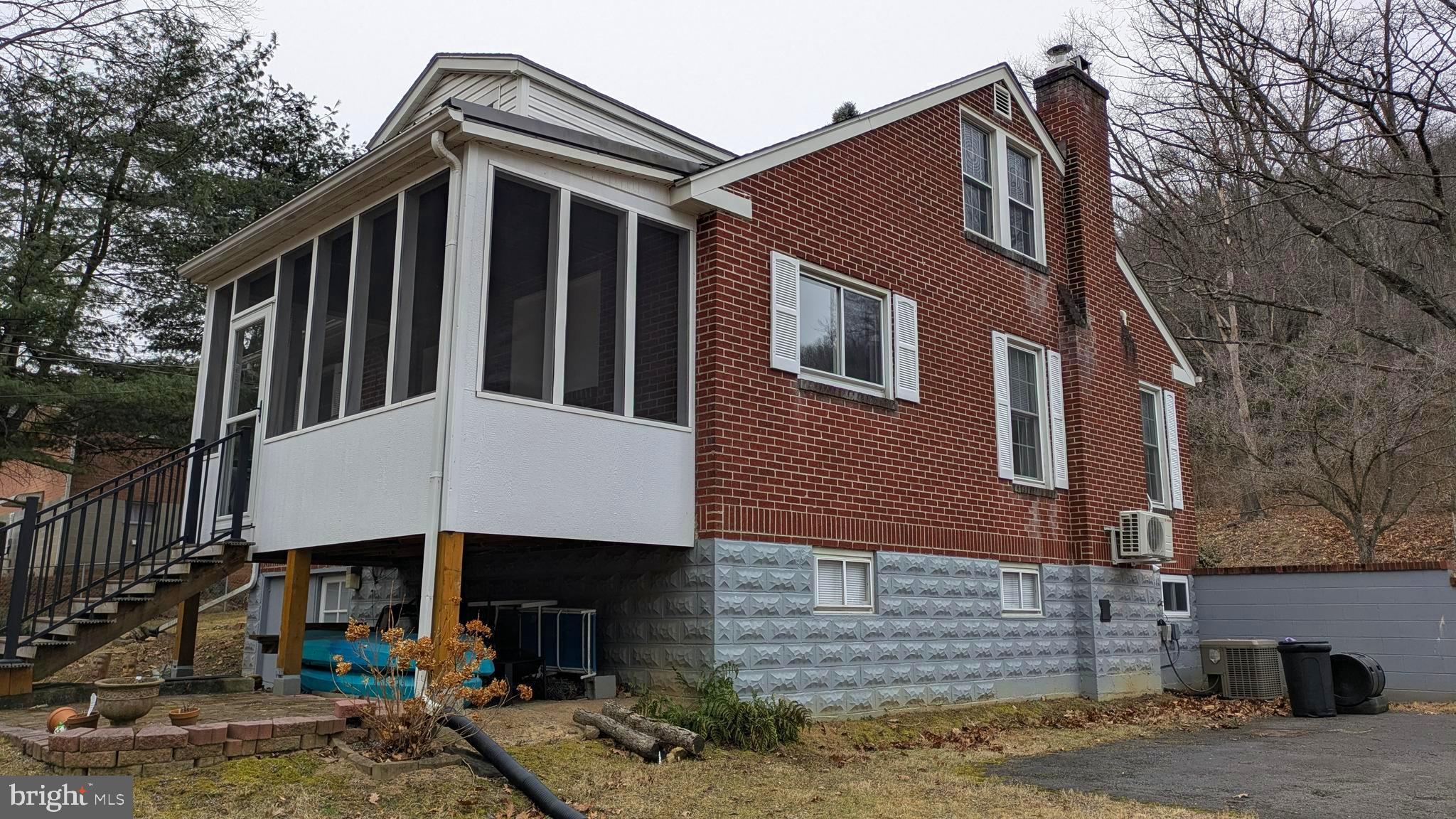 BOWLING GREEN - Residential