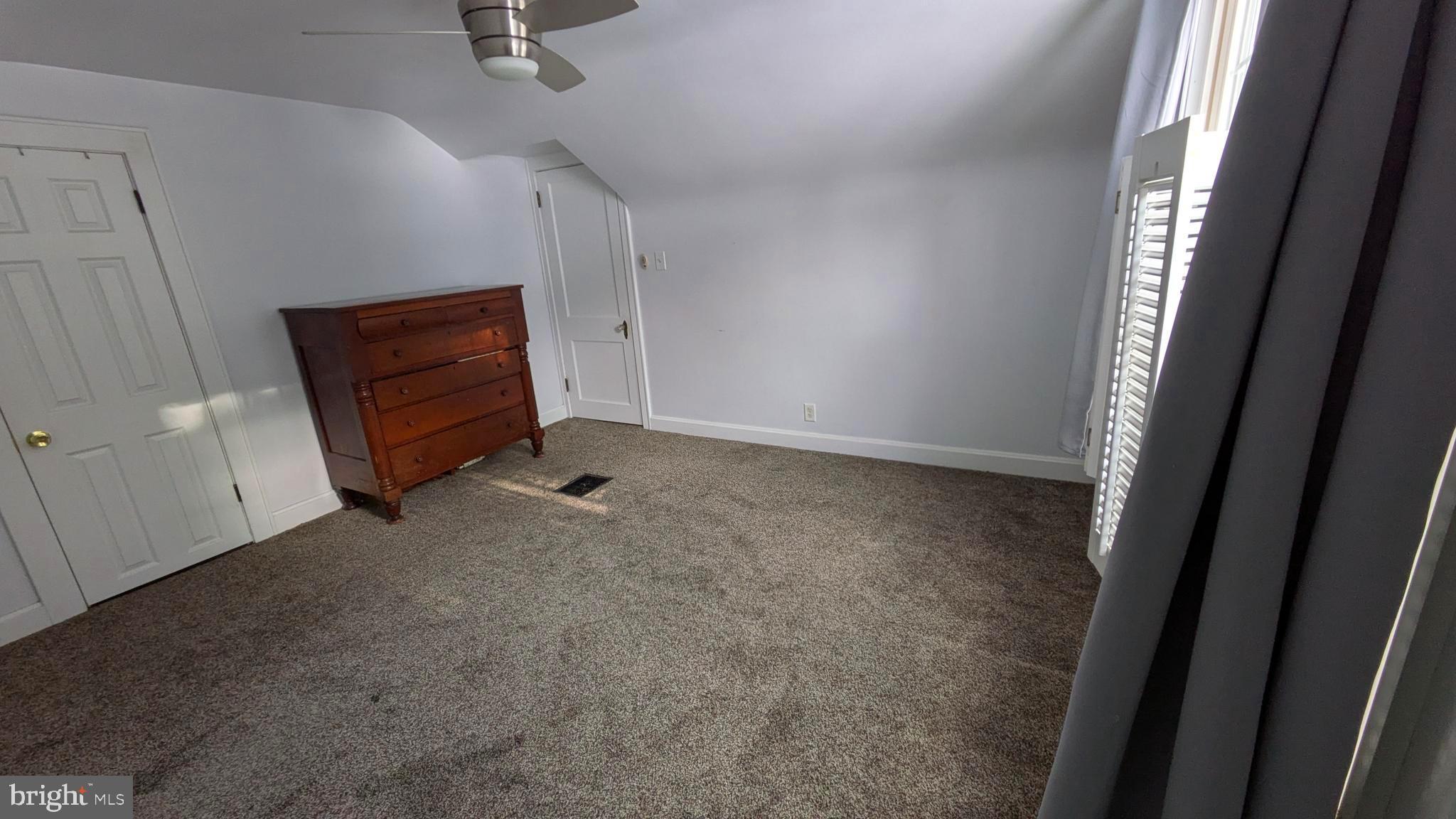 BOWLING GREEN - Residential