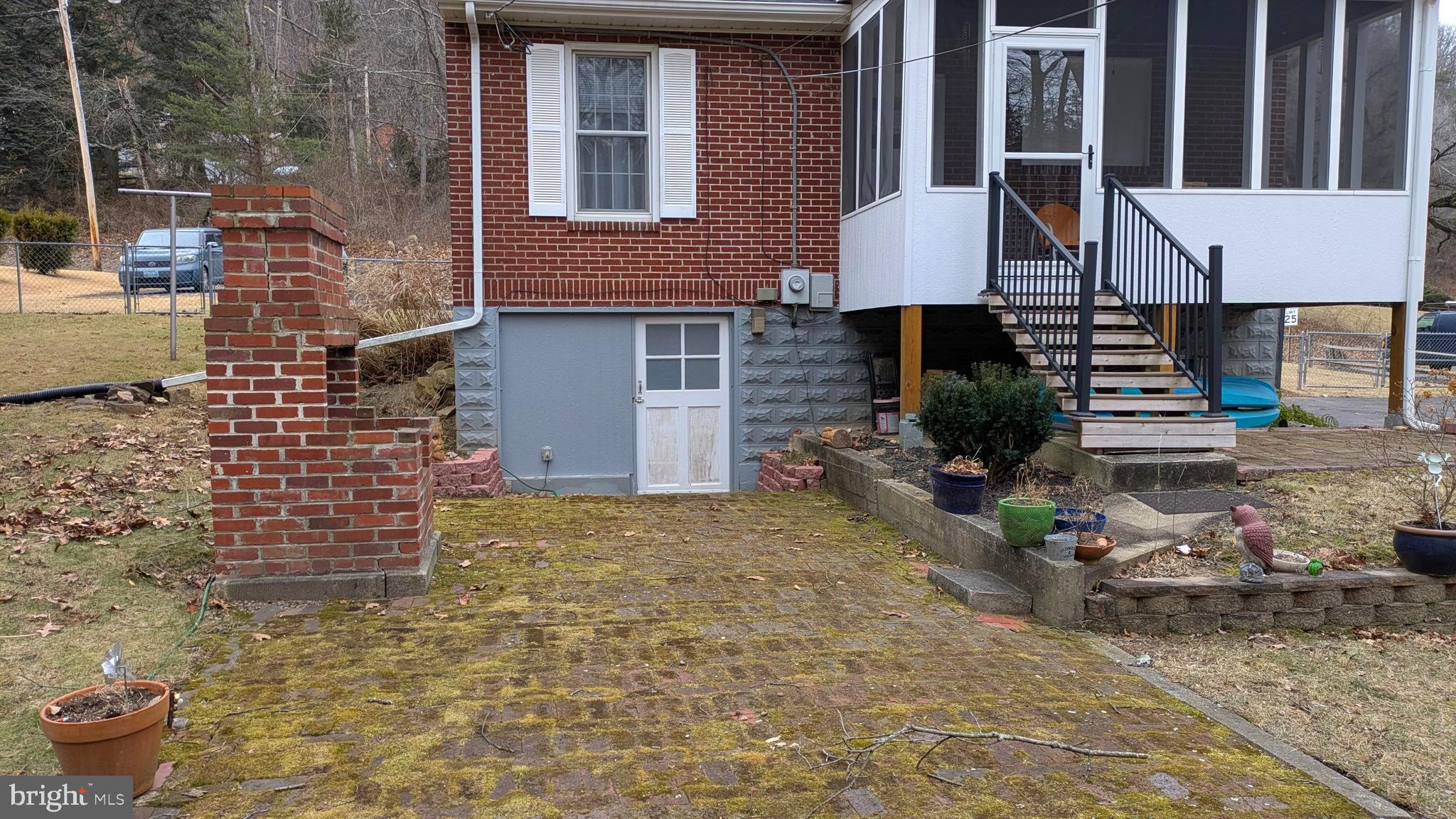 BOWLING GREEN - Residential