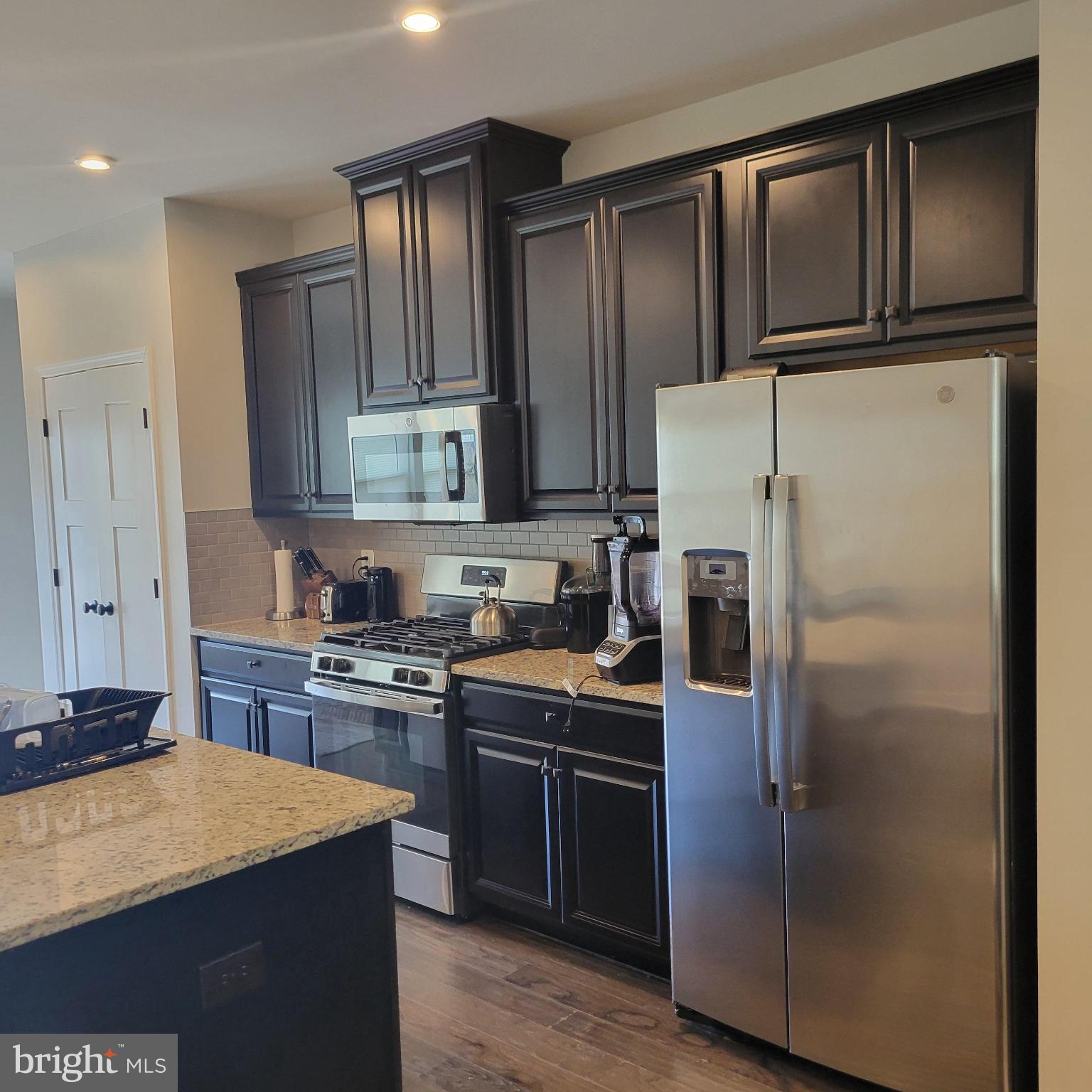 POTOMAC SHORES - Residential