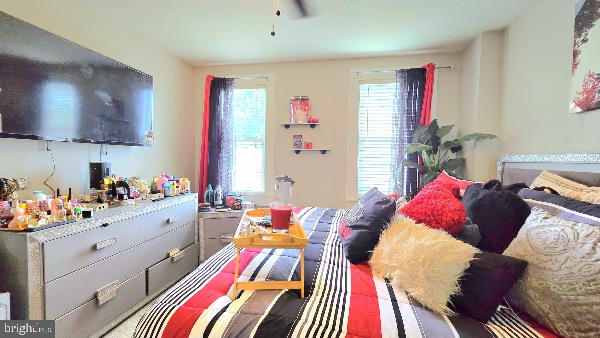 PEN LUCY - Residential