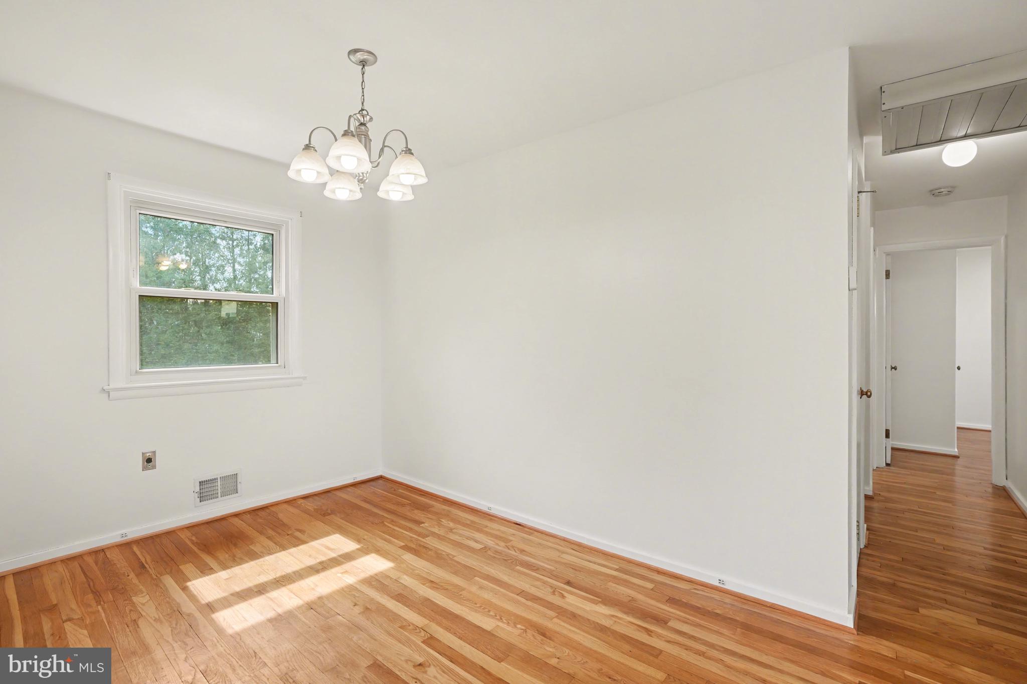 ROSSMOYNE MANOR - Residential