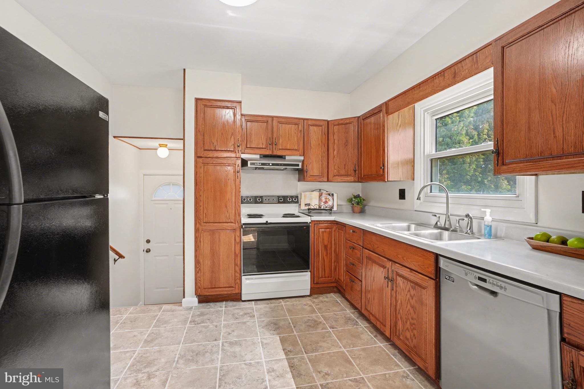 ROSSMOYNE MANOR - Residential