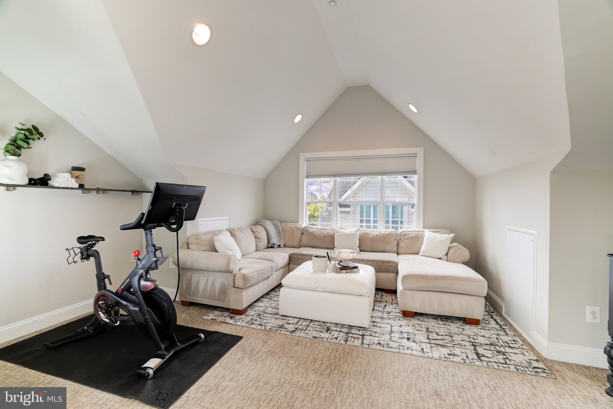 BALLSTON - Residential