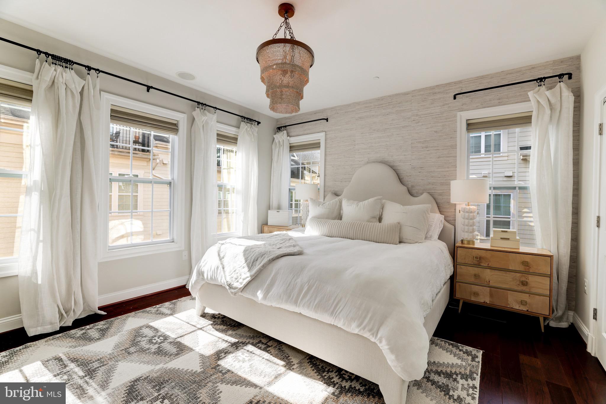 BALLSTON - Residential