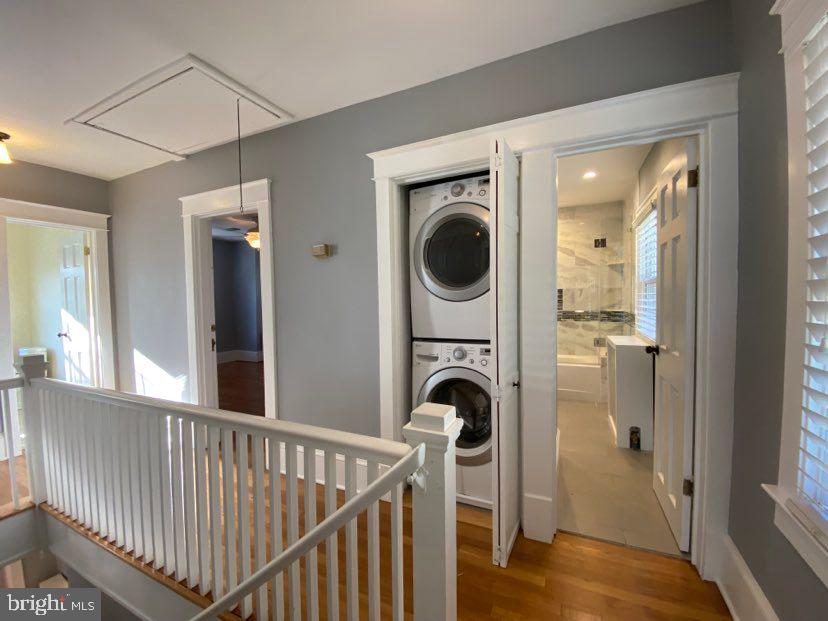 WAVERLY HILLS - Residential Lease