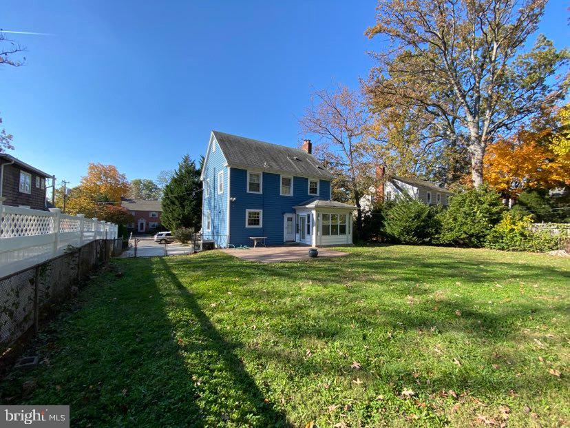 WAVERLY HILLS - Residential Lease