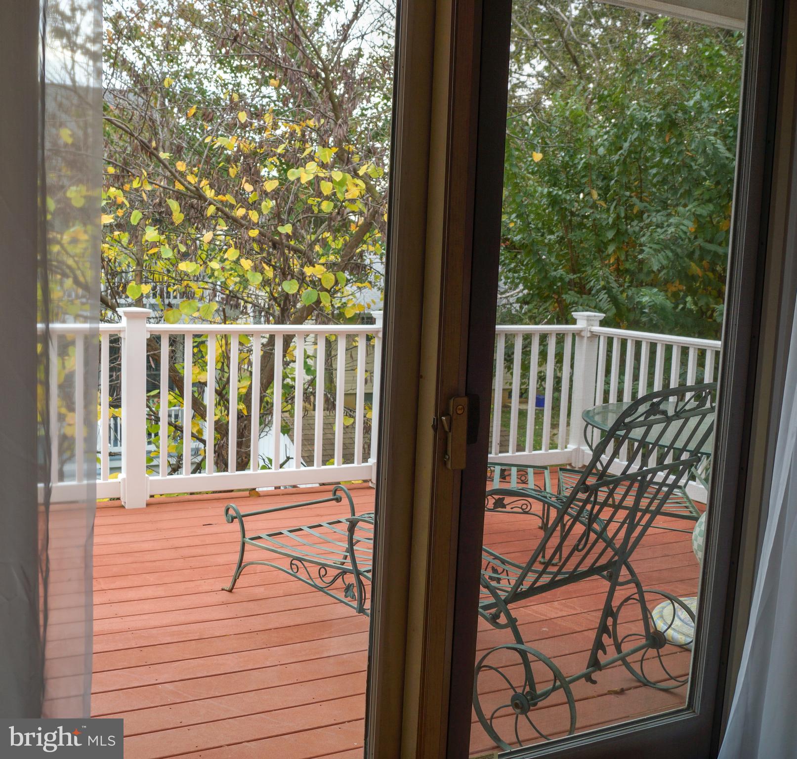 EASTPORT - Residential Lease