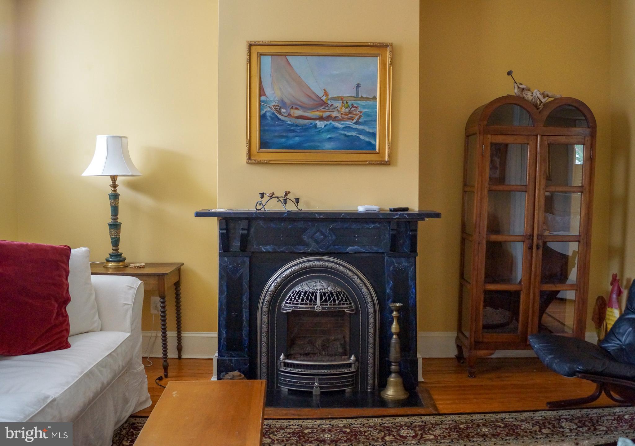 EASTPORT - Residential Lease