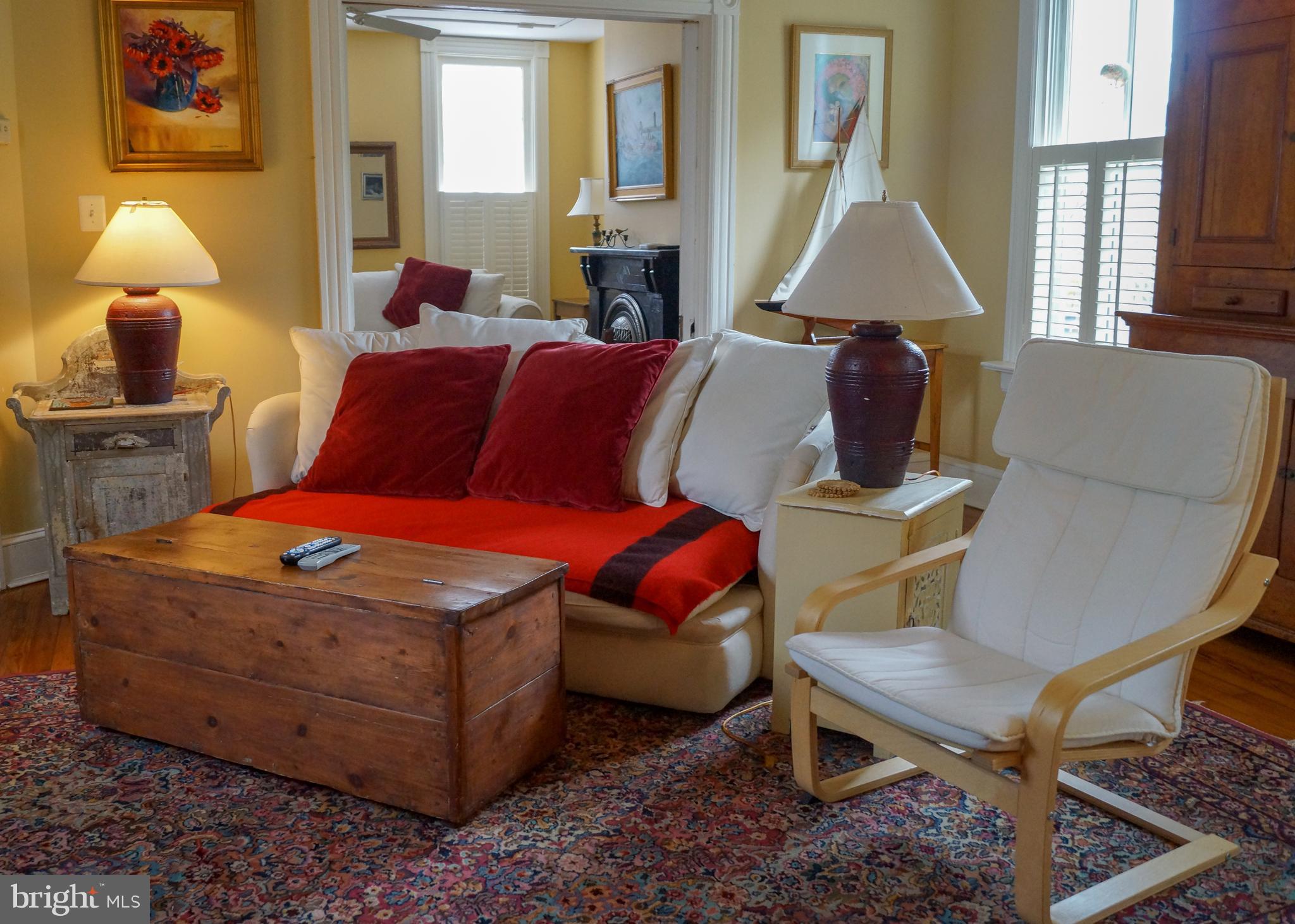 EASTPORT - Residential Lease