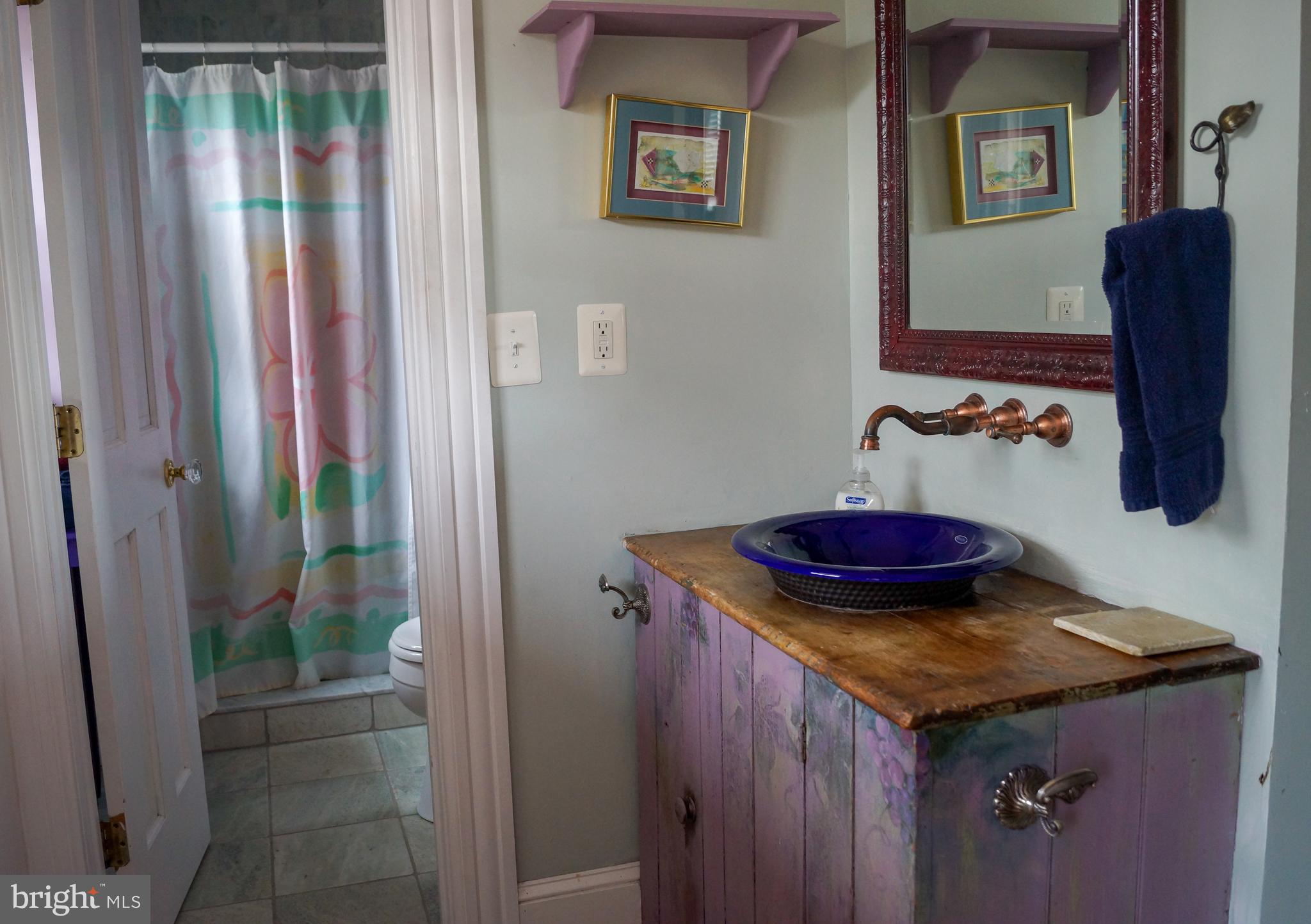 EASTPORT - Residential Lease