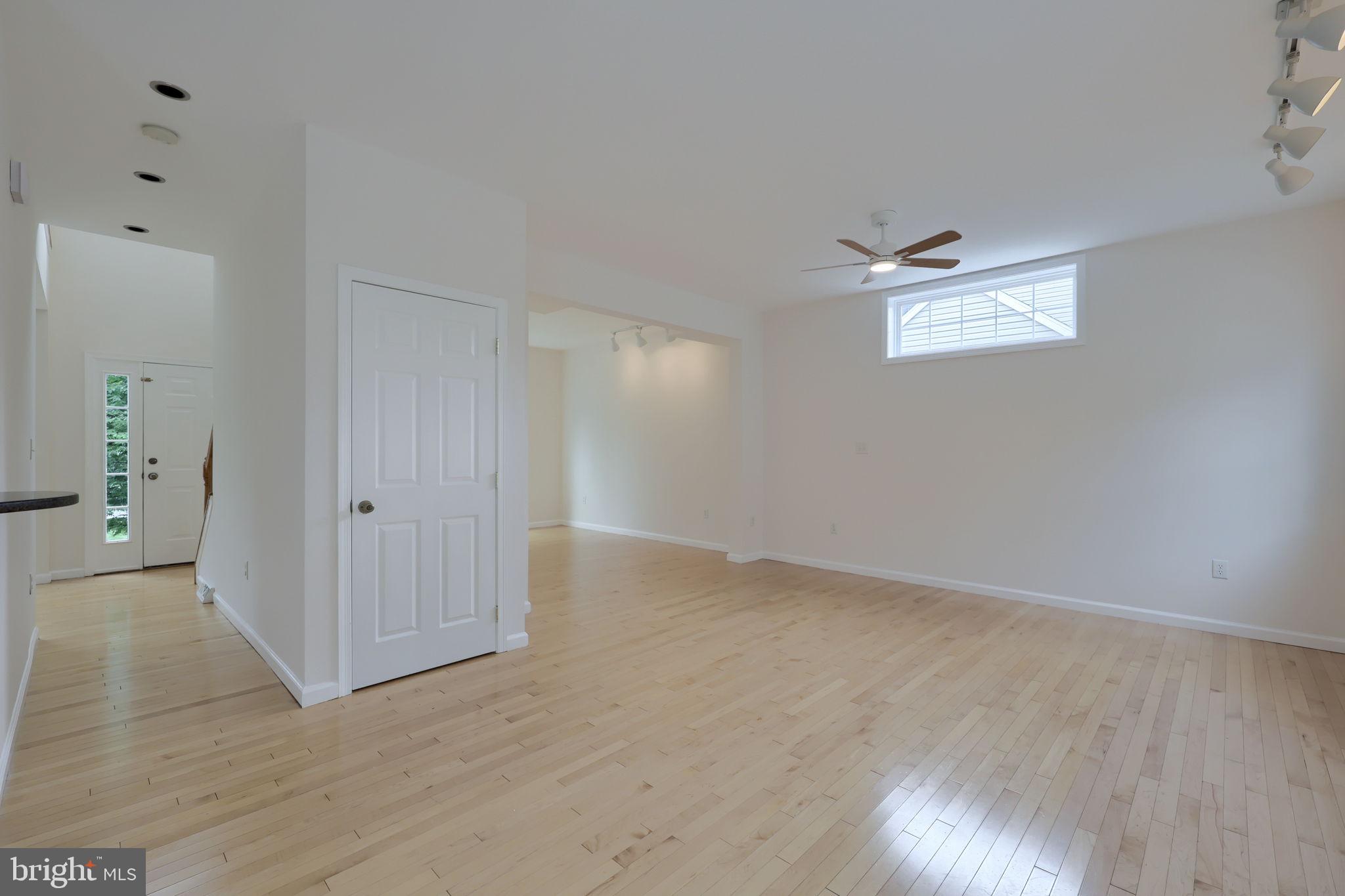21 EAGLETON DRIVE