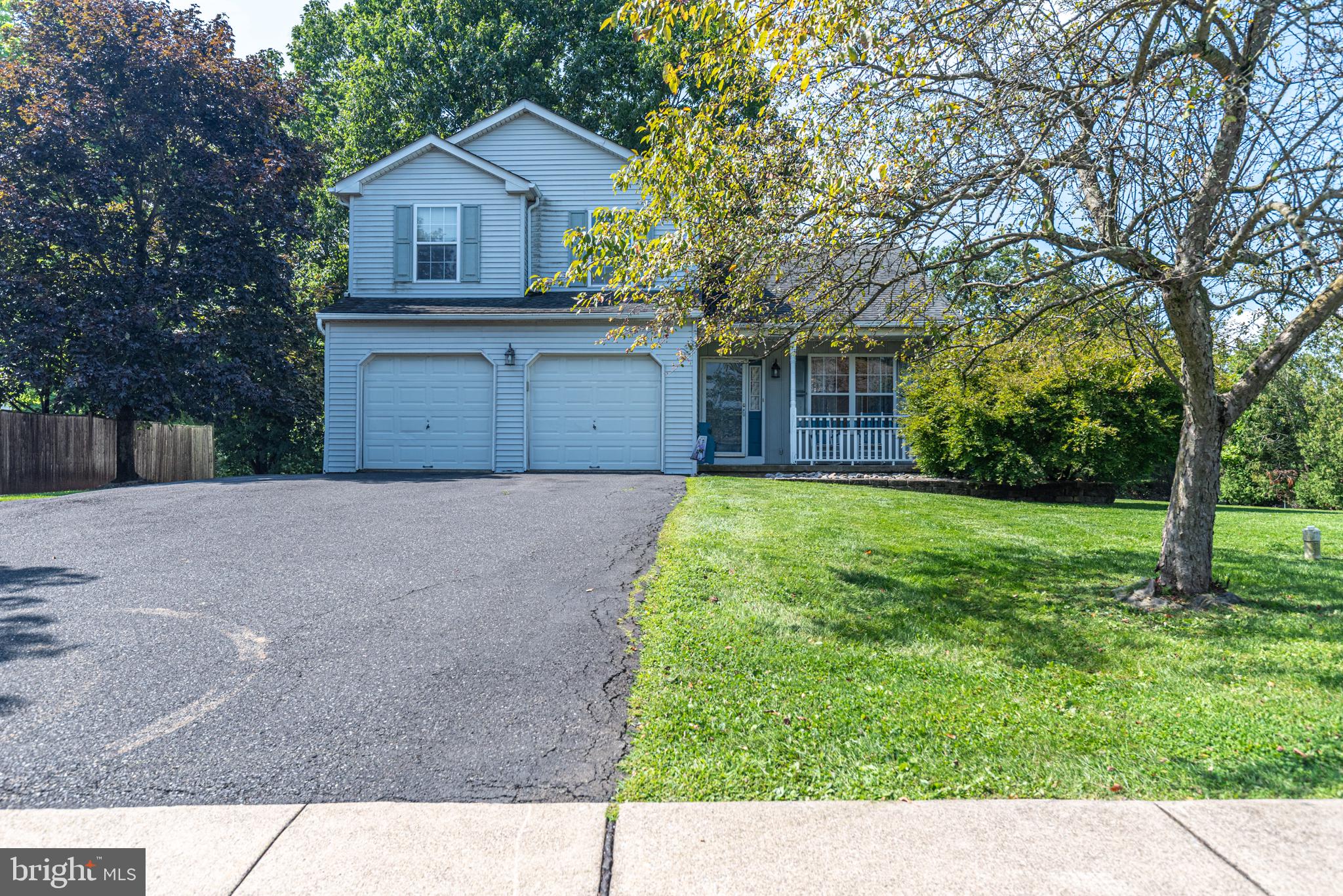 2 LIVE OAK DRIVE