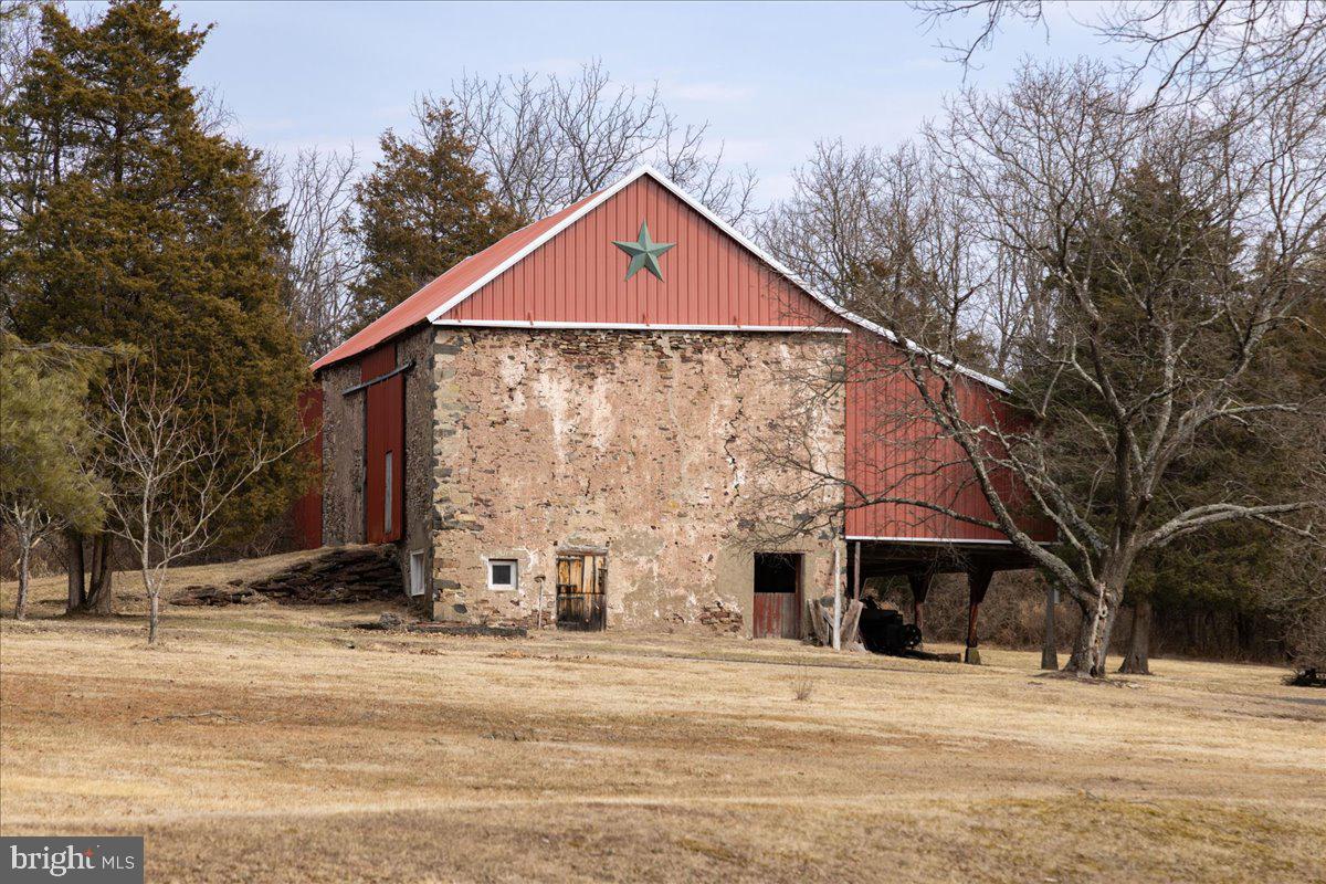 569 GEIGEL HILL ROAD