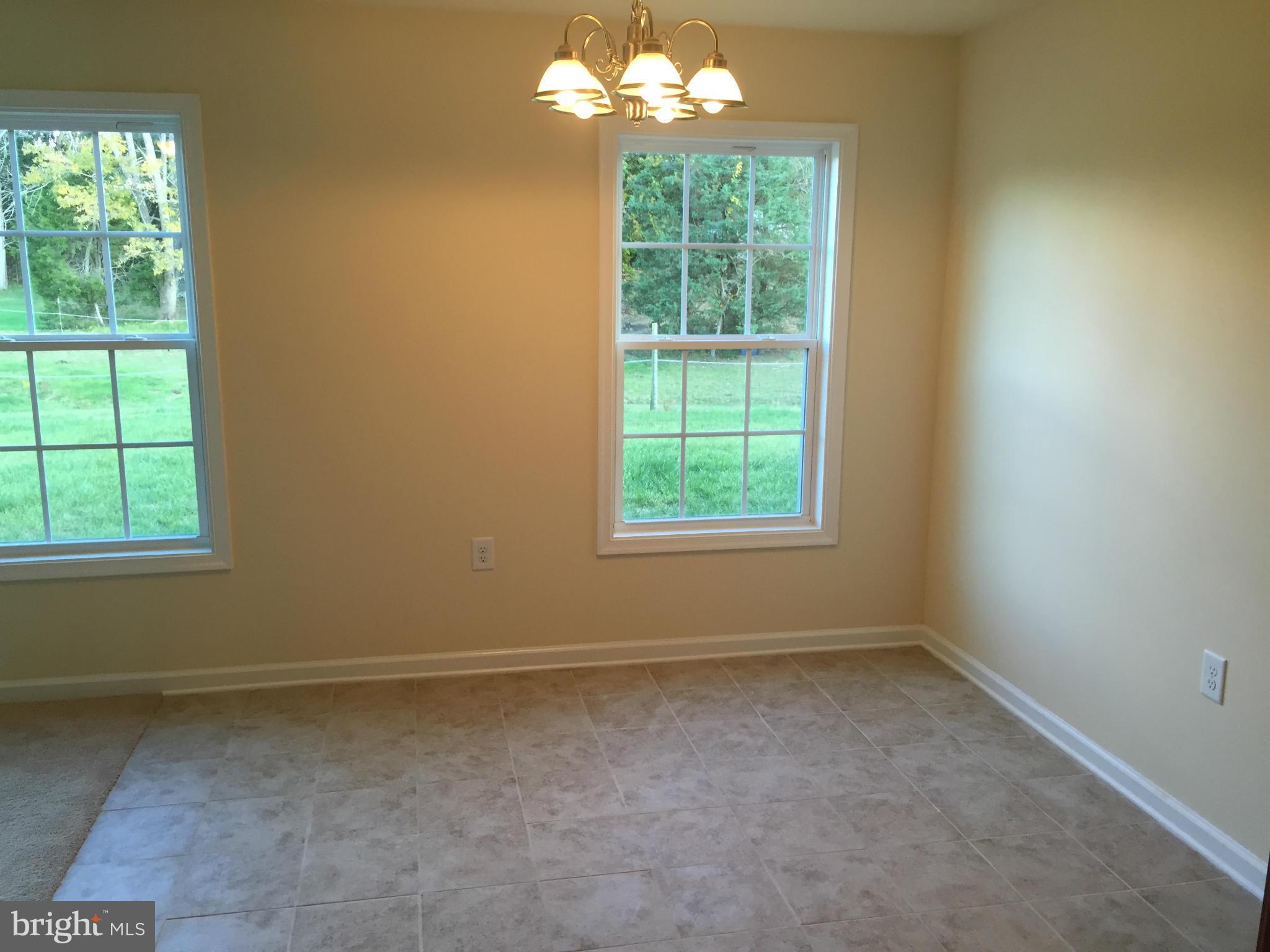 THE TOWNES AT OAKHURST - Residential