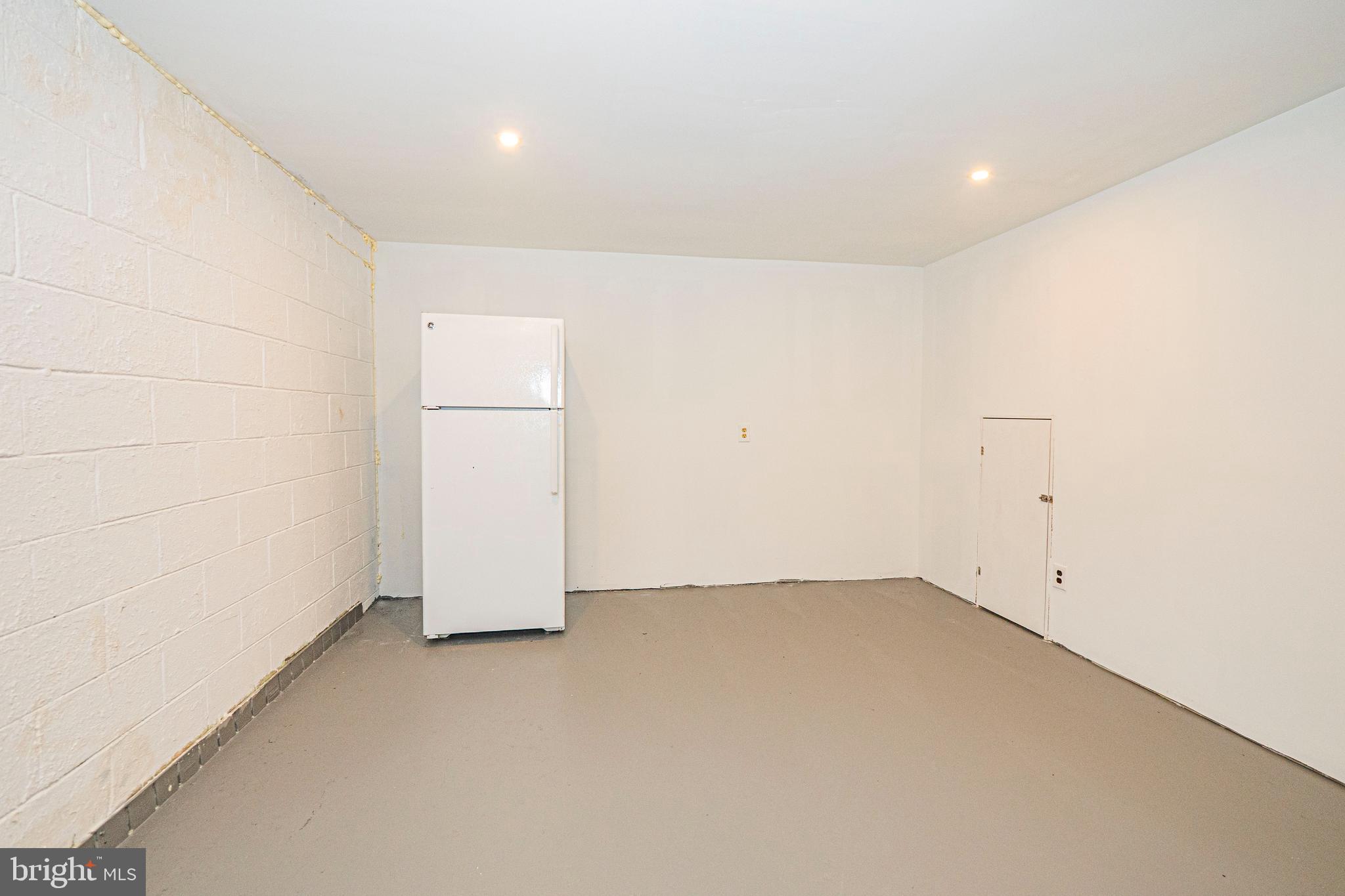 STEDWICK TOWNHOUSES - Residential