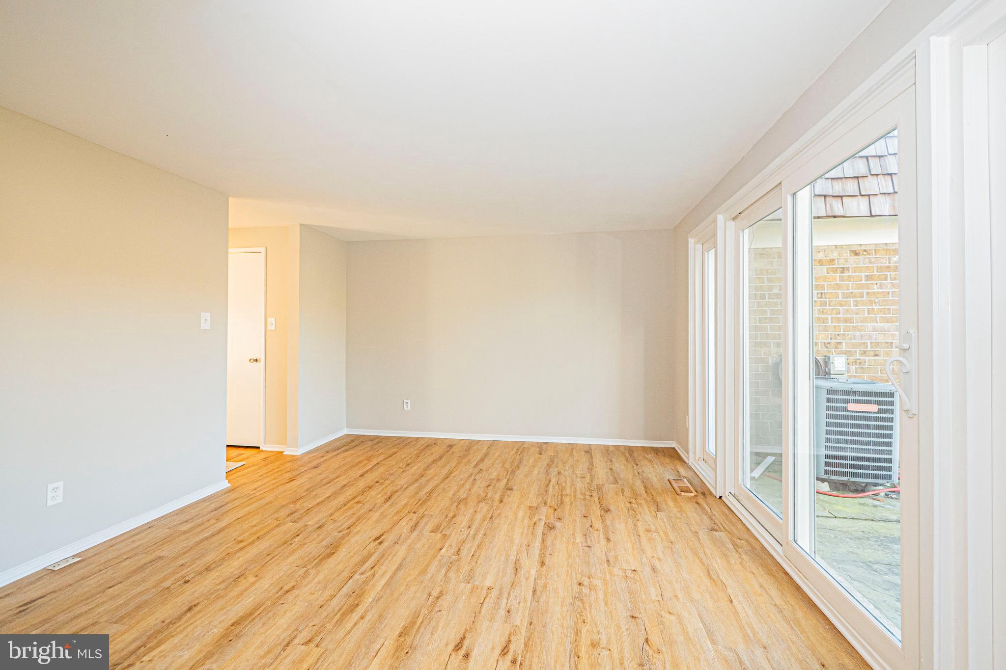 STEDWICK TOWNHOUSES - Residential