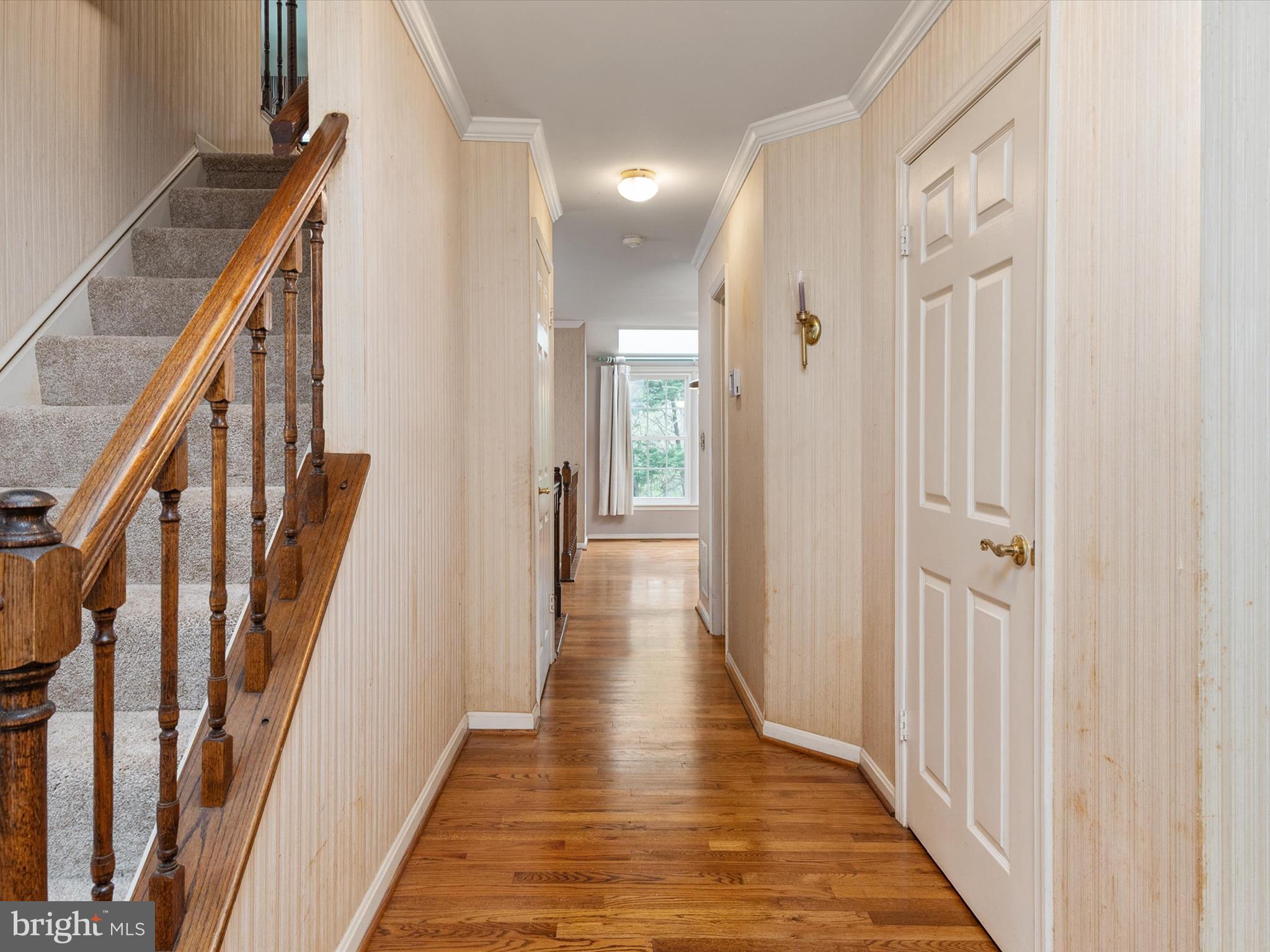 HUNT MEADOW - Residential