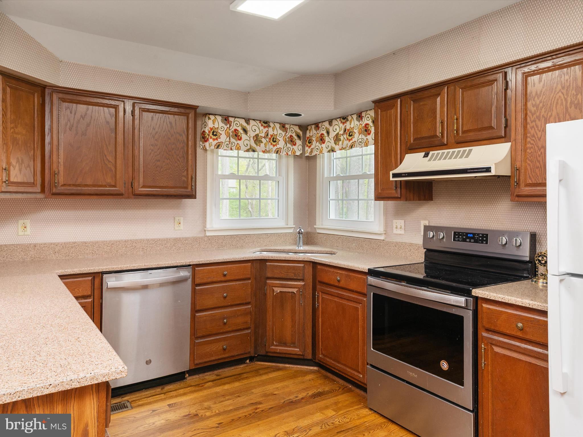 HUNT MEADOW - Residential