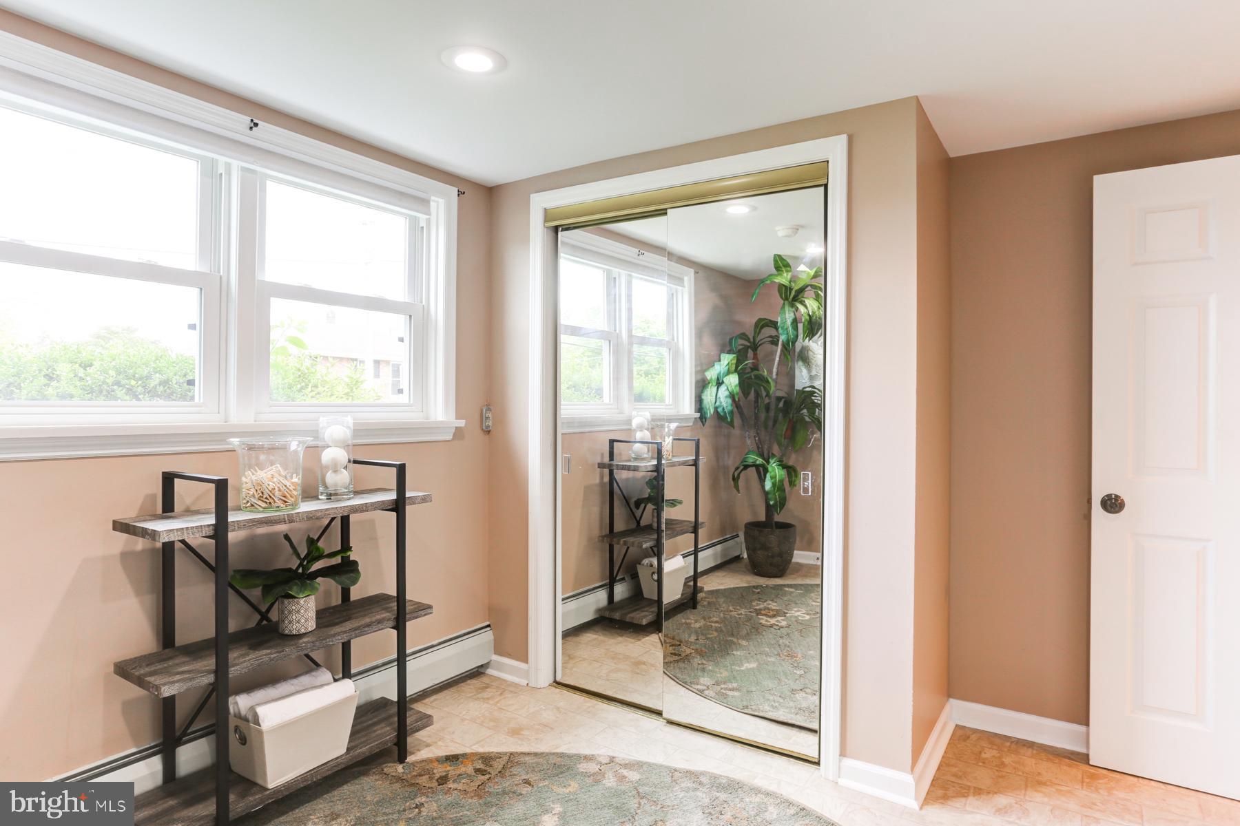 HERSHEY DOWNTOWN - Residential