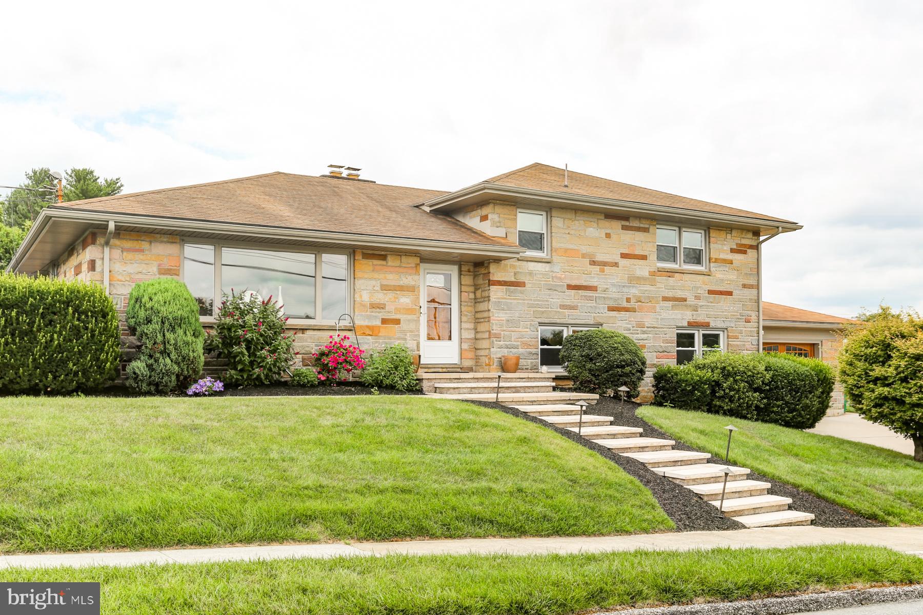 HERSHEY DOWNTOWN - Residential