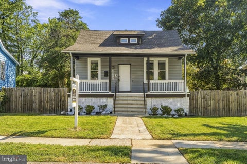 Photo of 2913 Oakhill Avenue, BALTIMORE, MD 21207 (MLS # MDBA2229700)
