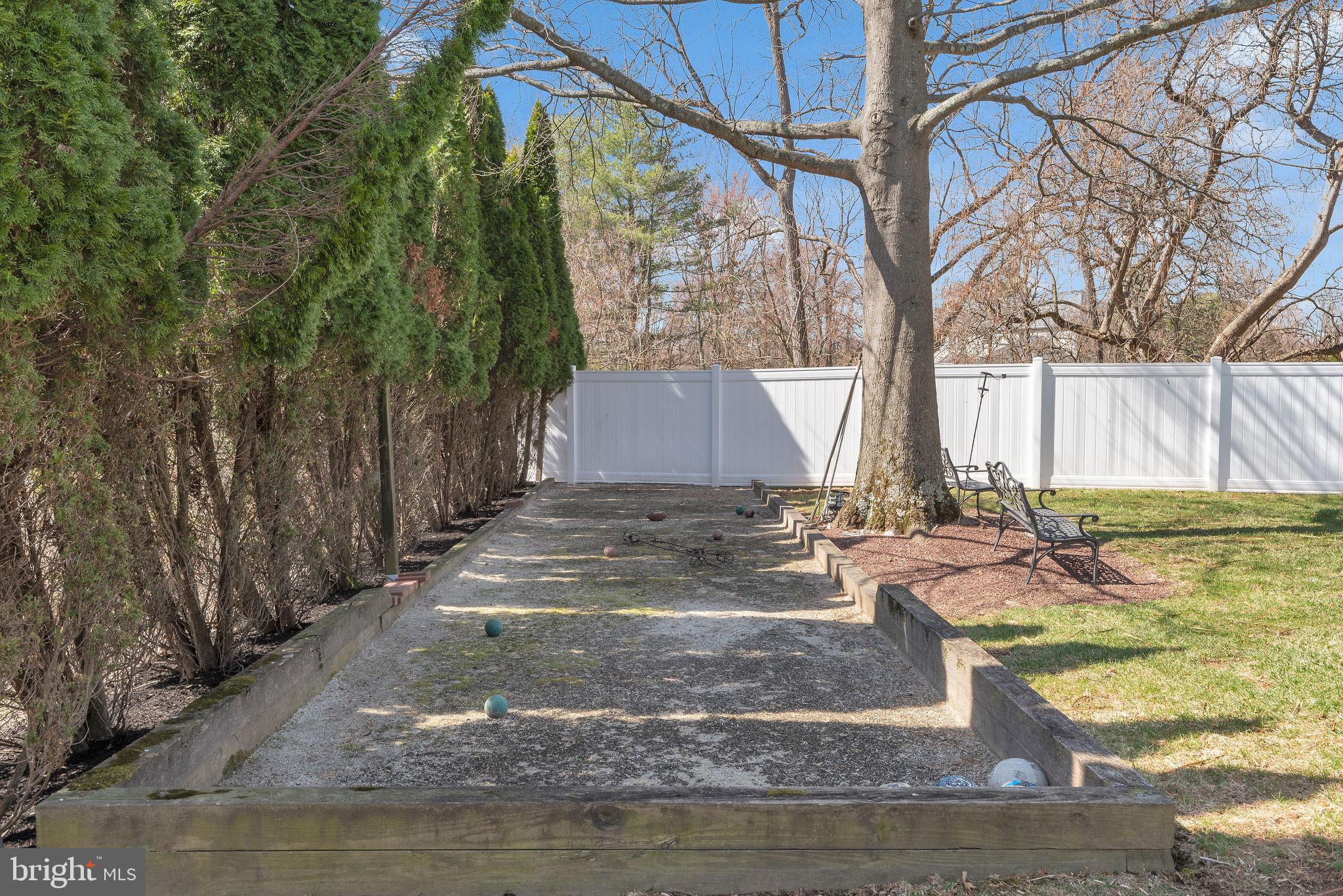 MALLARD POND - Residential