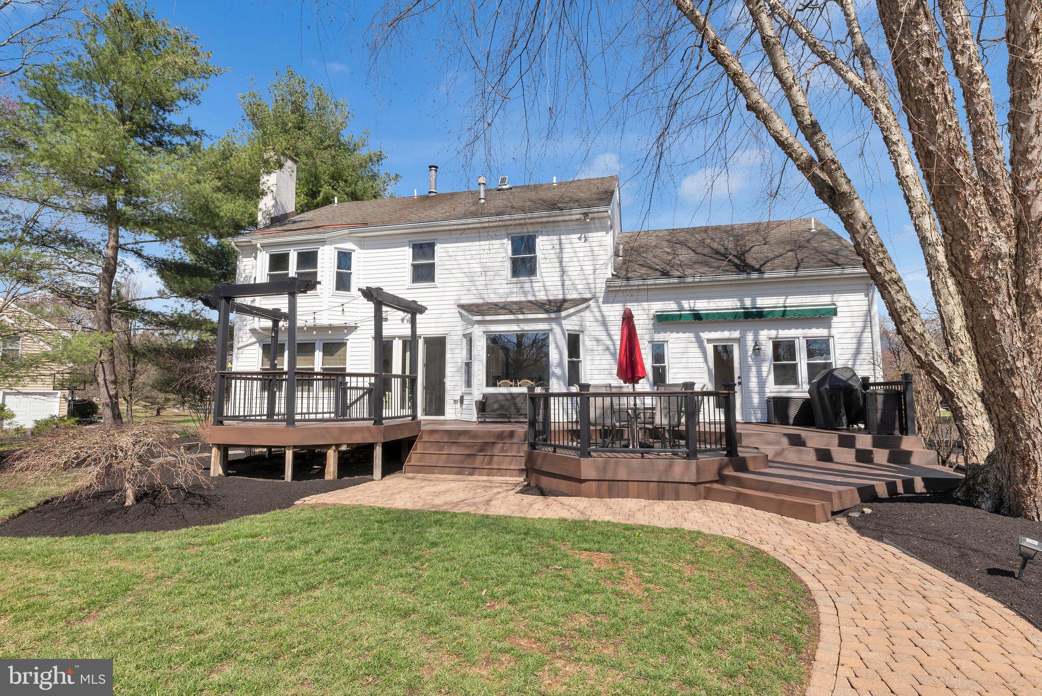 MALLARD POND - Residential