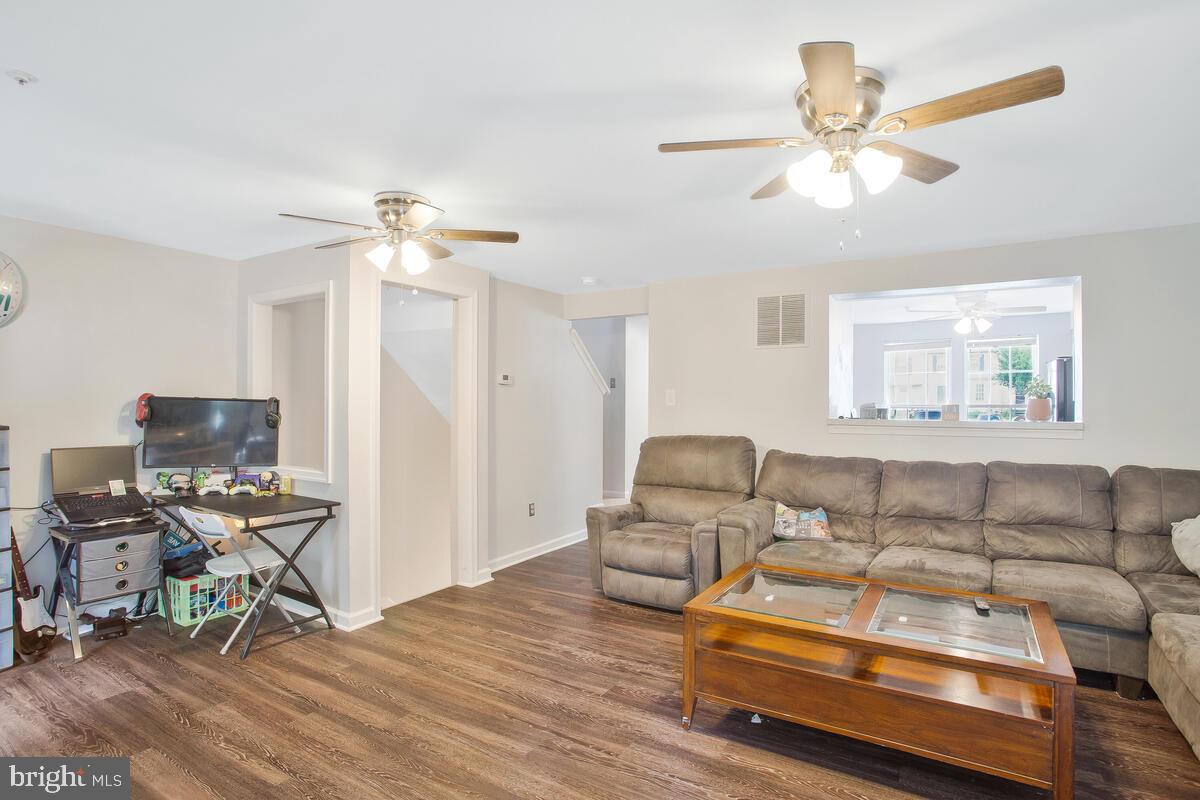 CHESAPEAKE LIGHTHOUSE - Residential