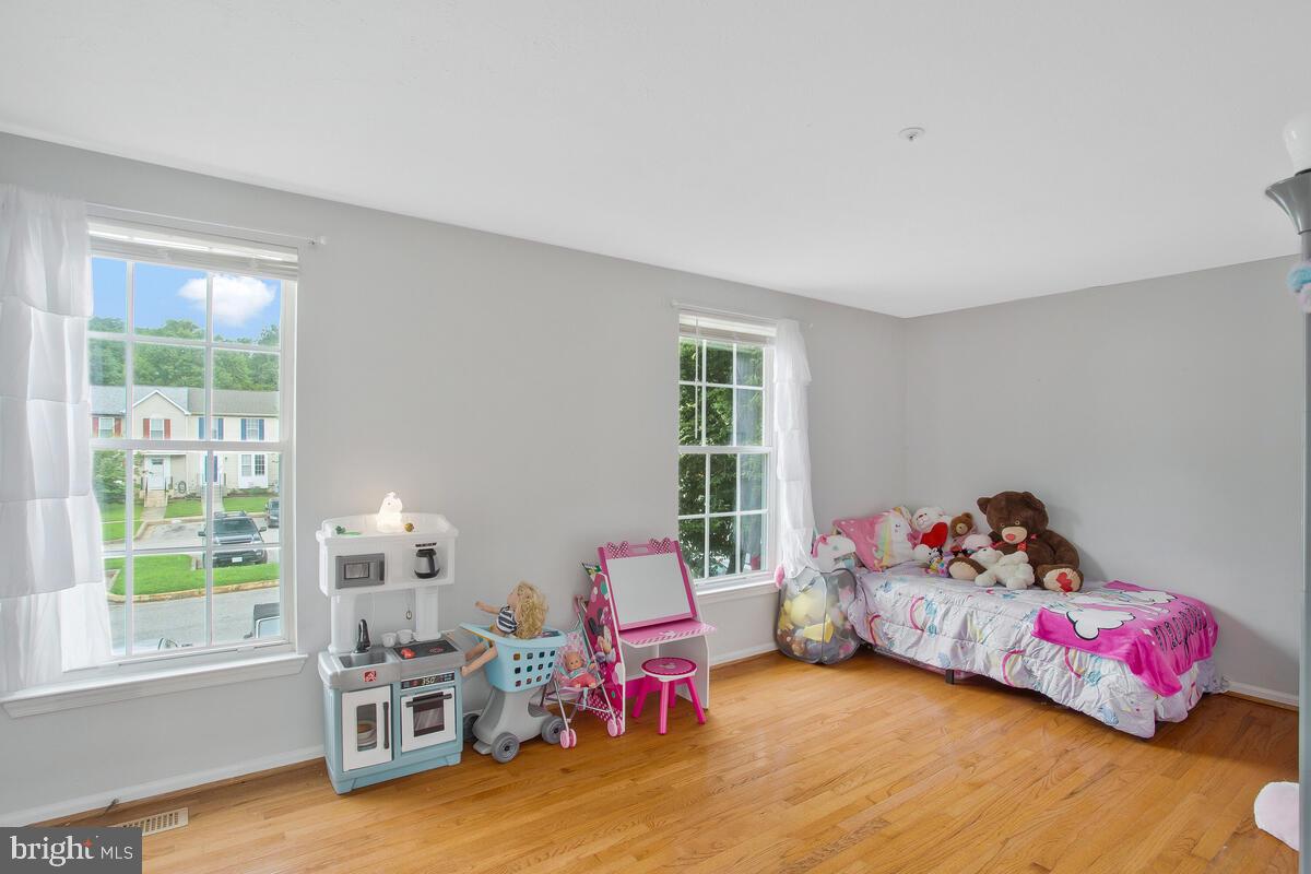 CHESAPEAKE LIGHTHOUSE - Residential