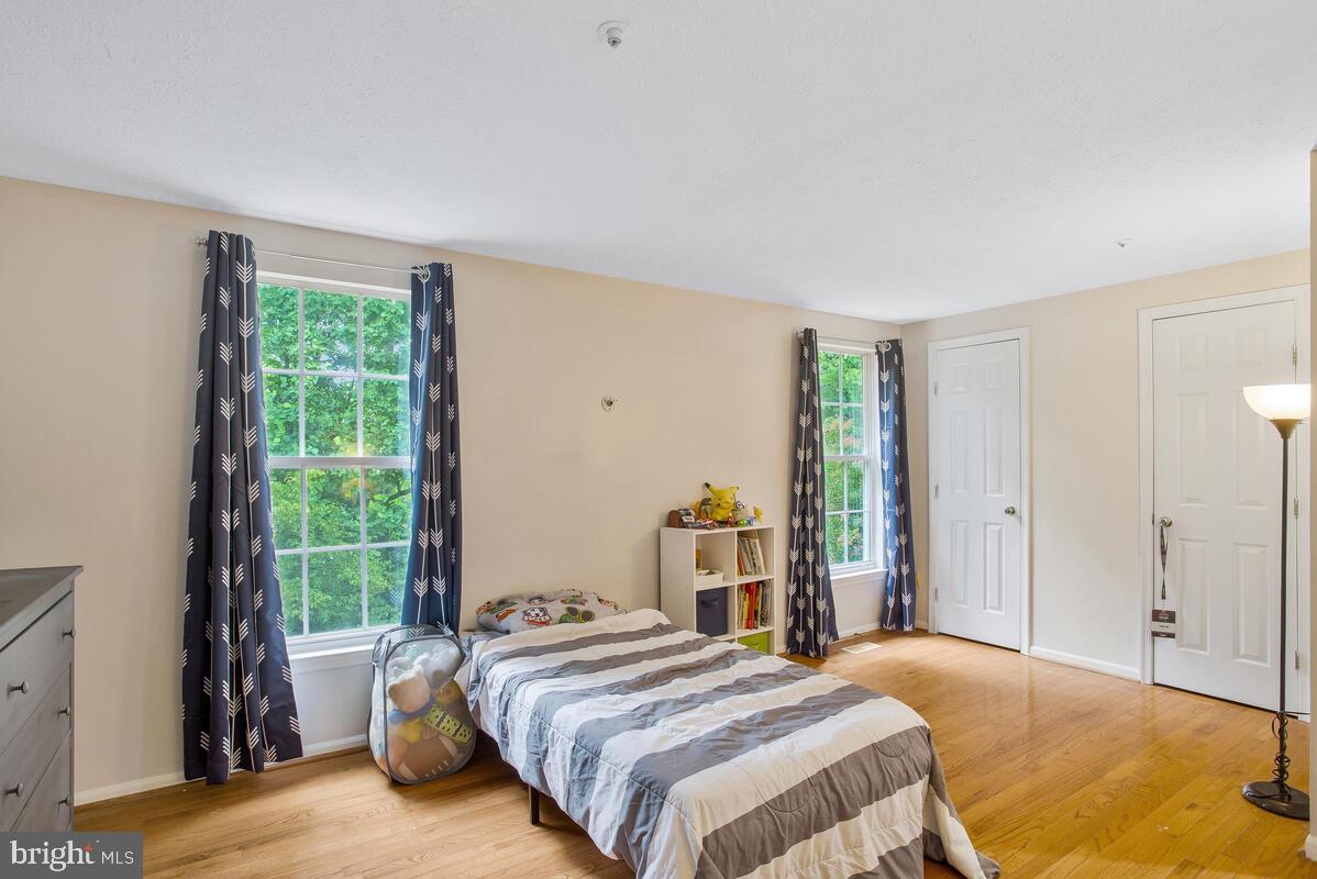 CHESAPEAKE LIGHTHOUSE - Residential