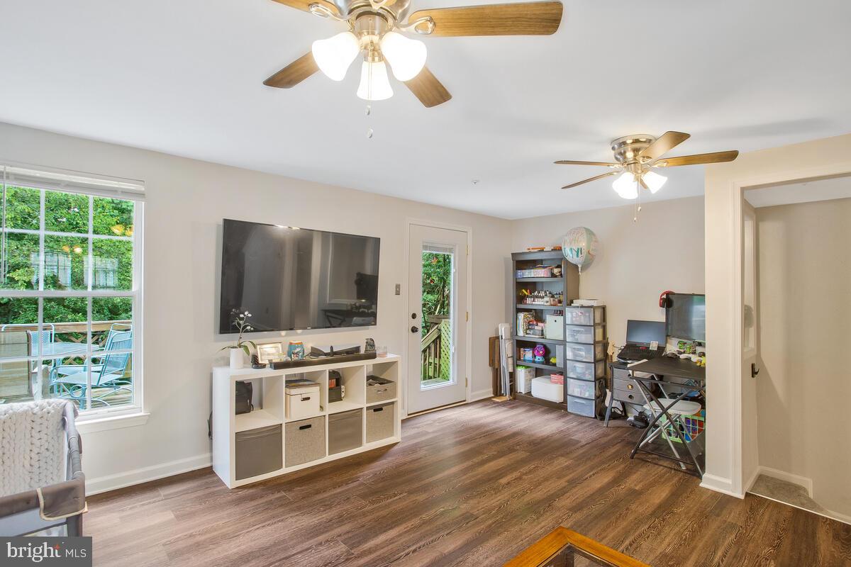 CHESAPEAKE LIGHTHOUSE - Residential