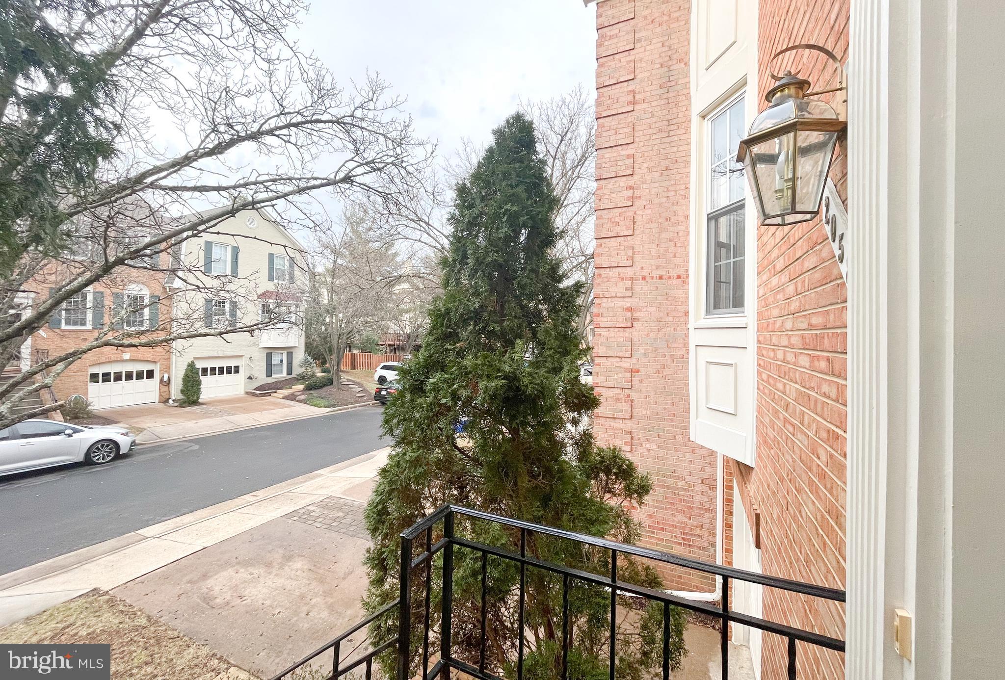 HAHN PROPERTY - Residential Lease