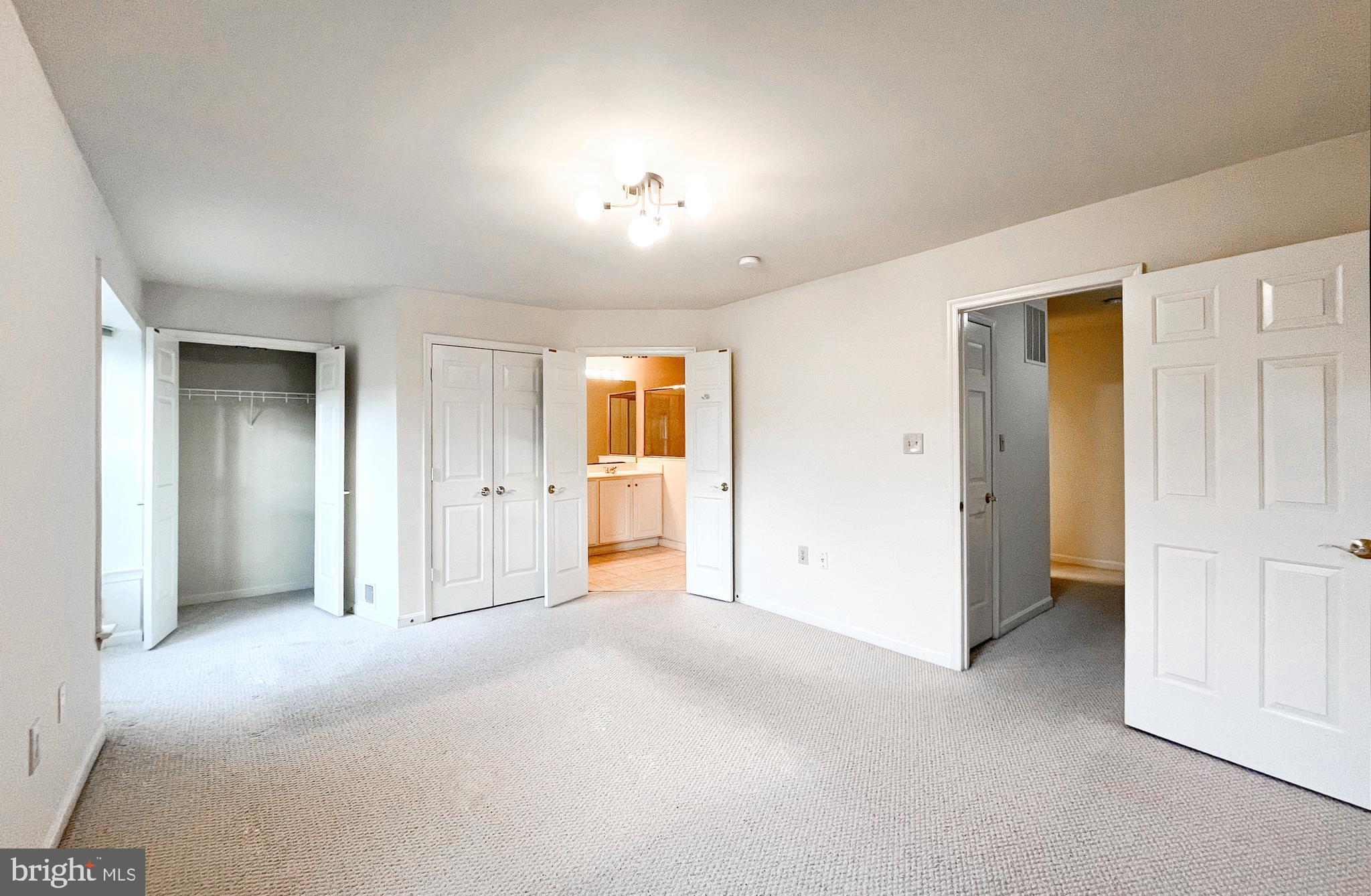 HAHN PROPERTY - Residential Lease