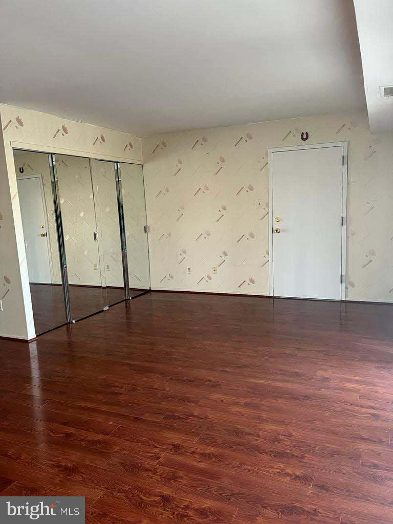 REGENCY - Residential