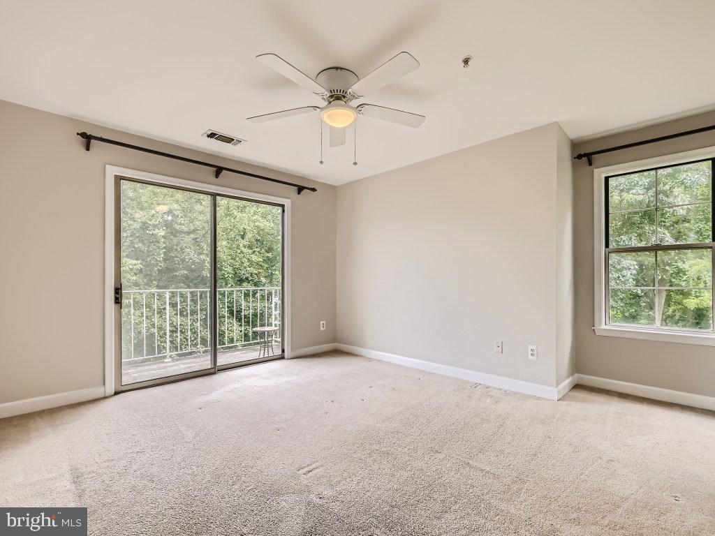 FALLS GABLE - Residential