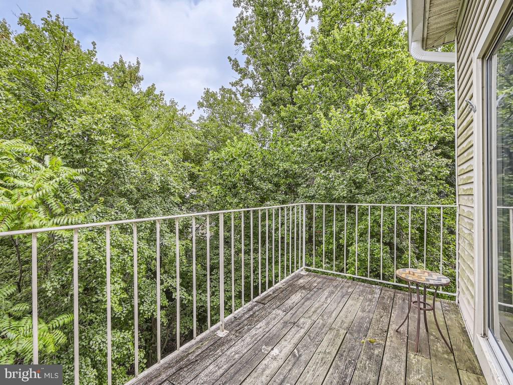 FALLS GABLE - Residential