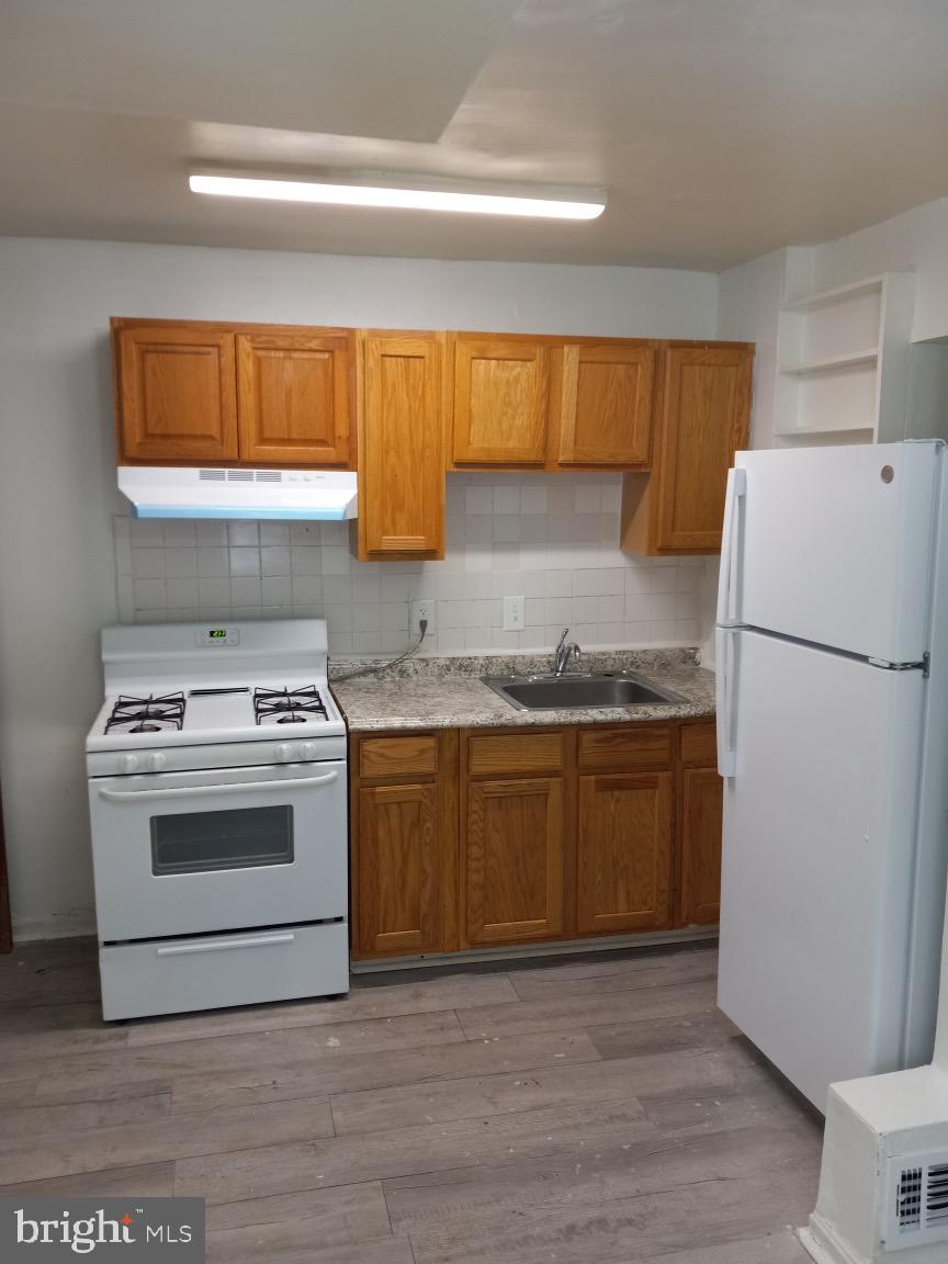 CAPITOL HEIGHTS - Residential Lease